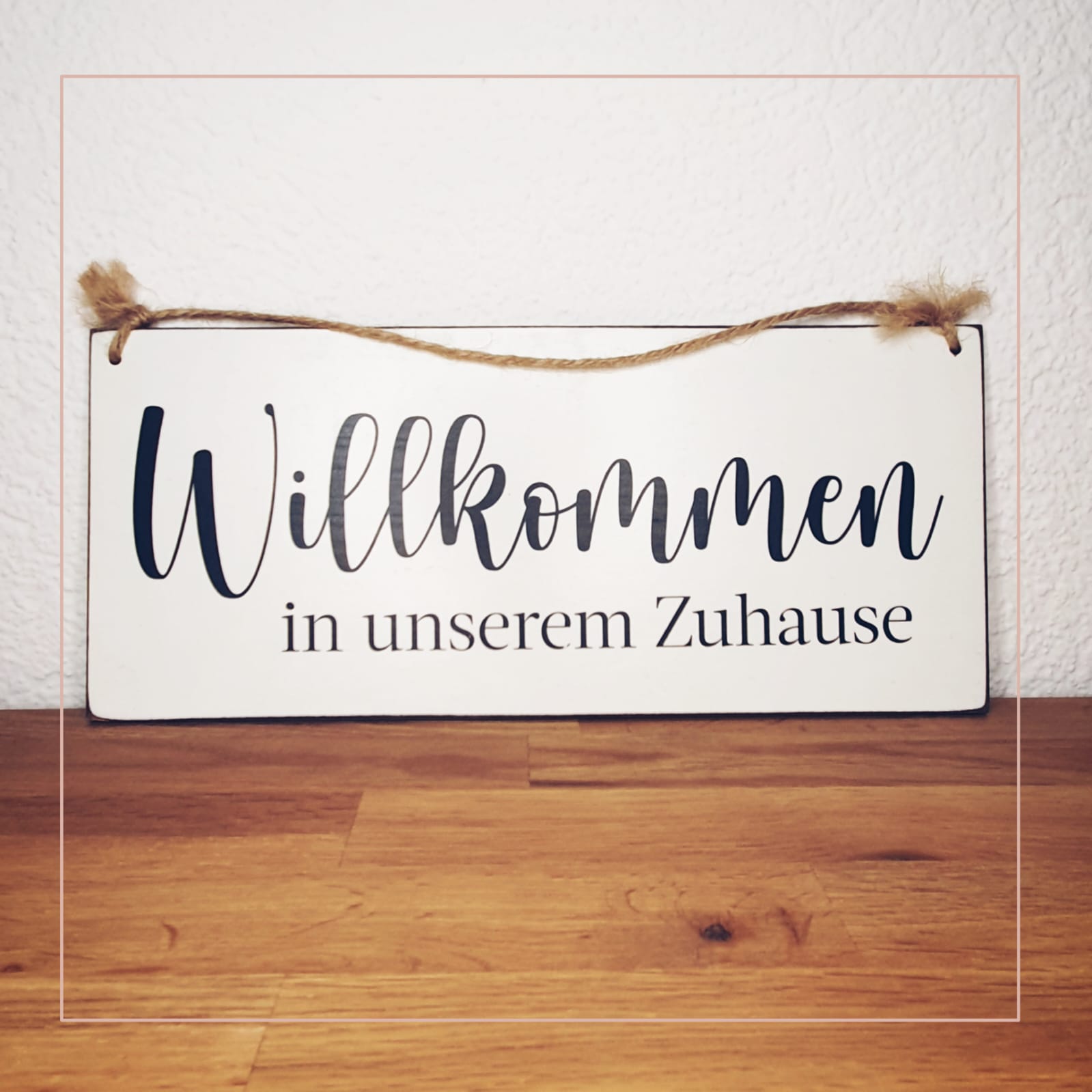 Willkommens-Schild ||
