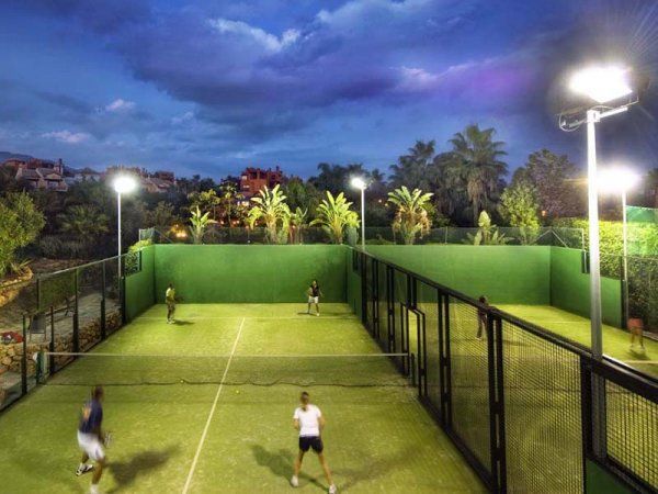 Padel: Spanjes Tweede Populairste Sport na Voetbal