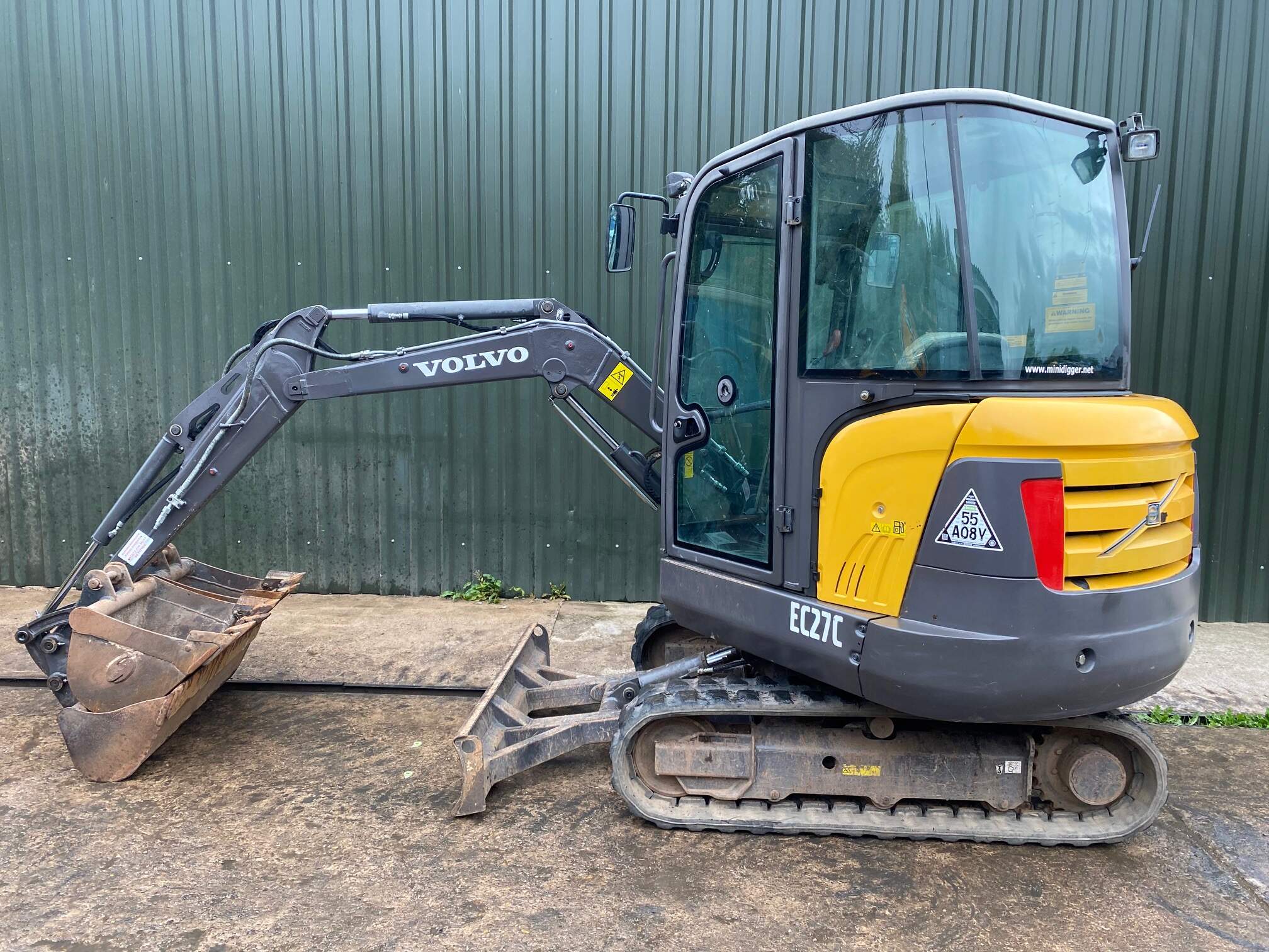 Used mini diggers for sale