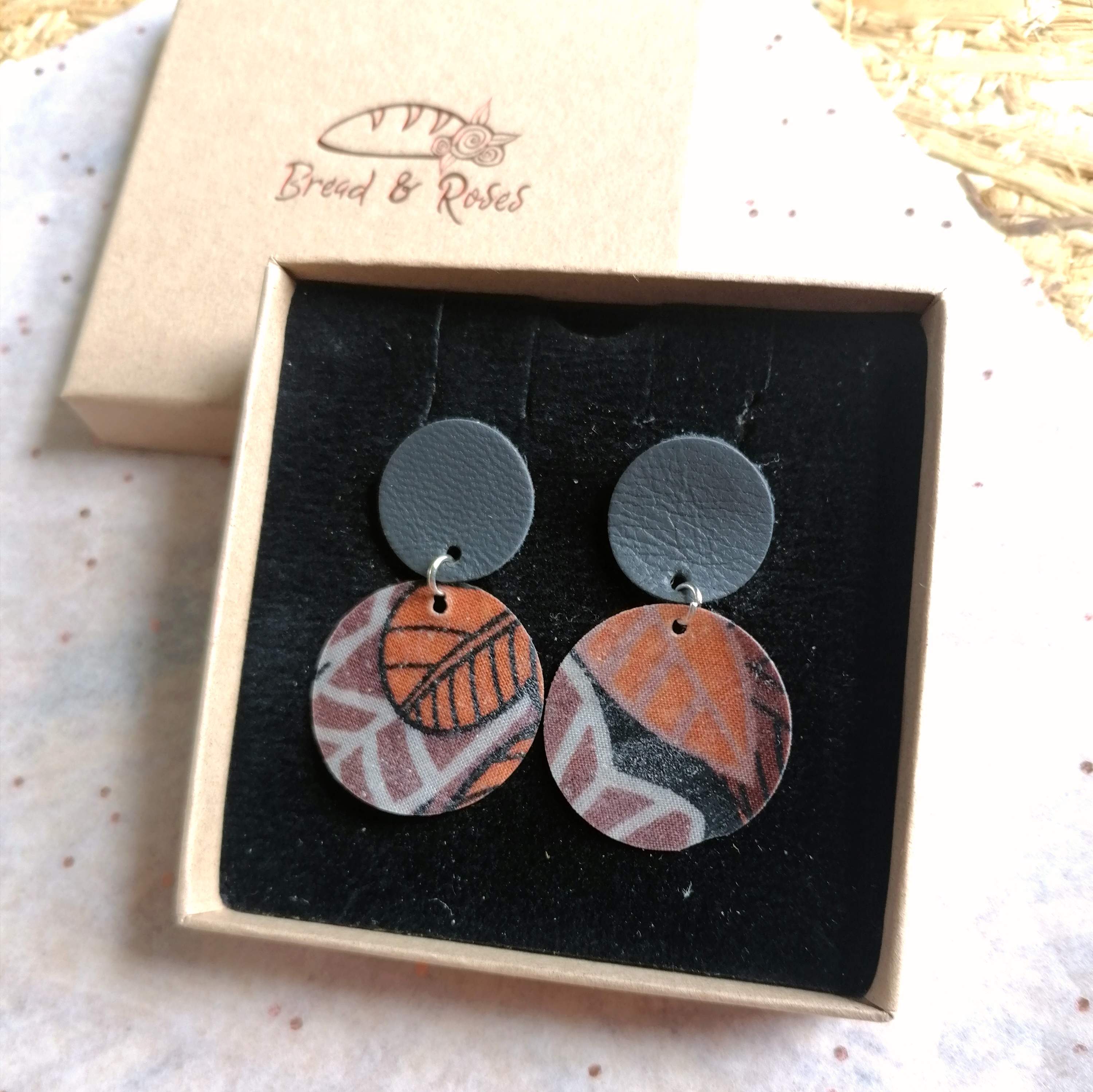 50% OFF Emily Vintage Fabric Earrings = 8 Colours