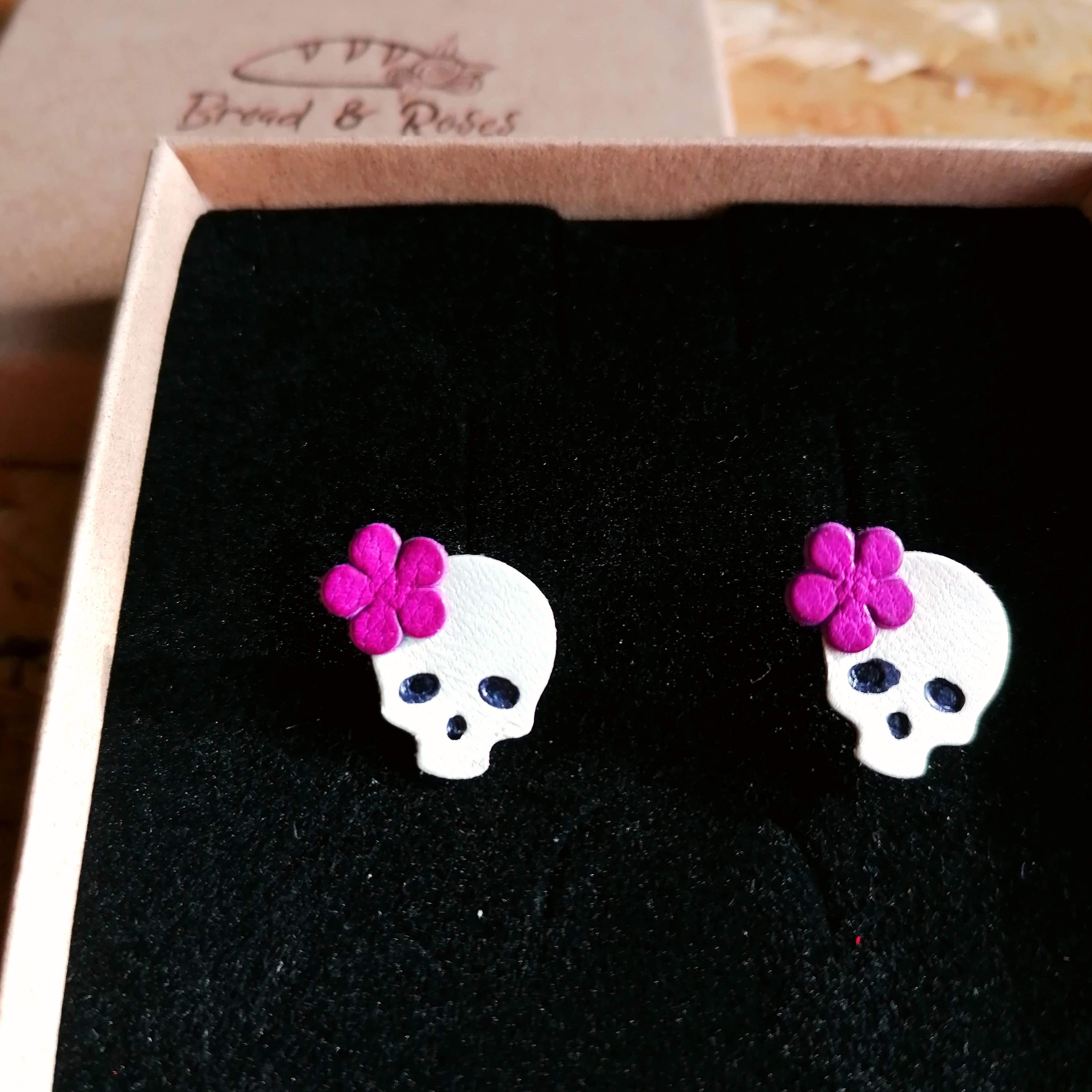 50% OFF Spoopy Skull Recycled Leather Stud