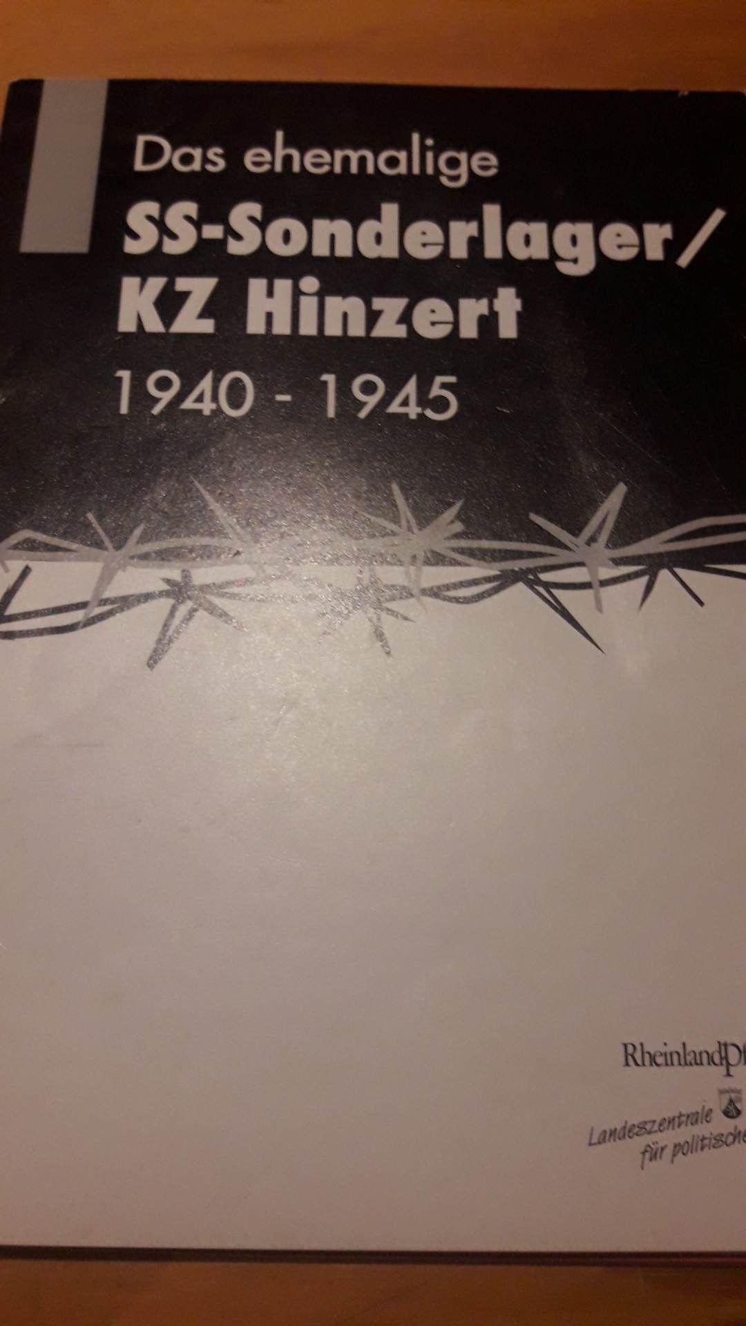 Brochure 'Das ehmalige SS sonderlager KZ Hinzert 1940 - 1945' - 20 blz