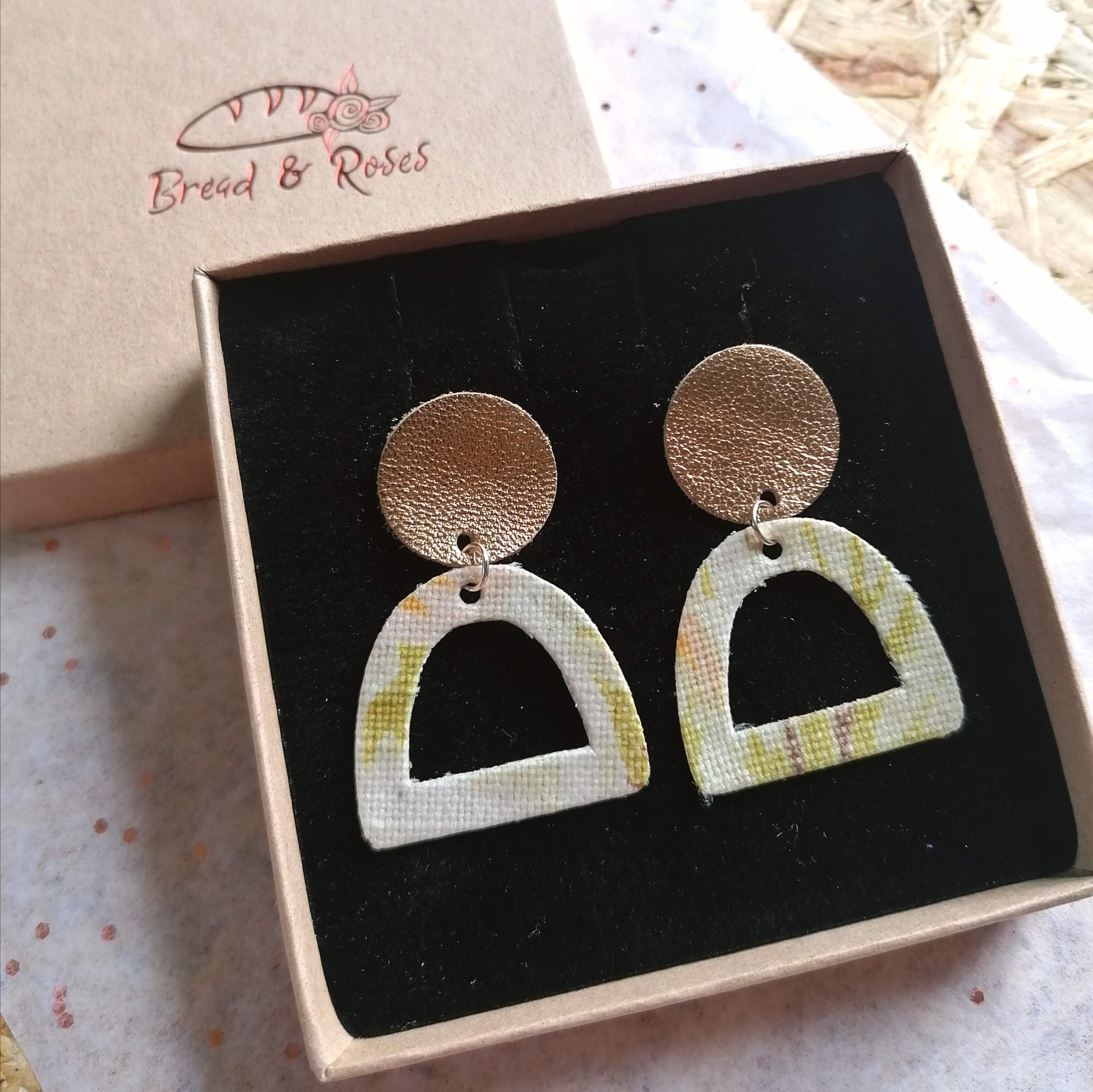 50% OFF Audre Vintage Fabric Earrings - 8 Colours