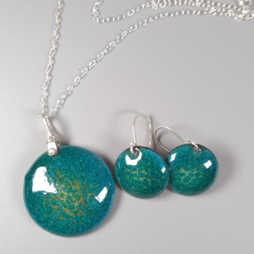 Pendant & Earrings