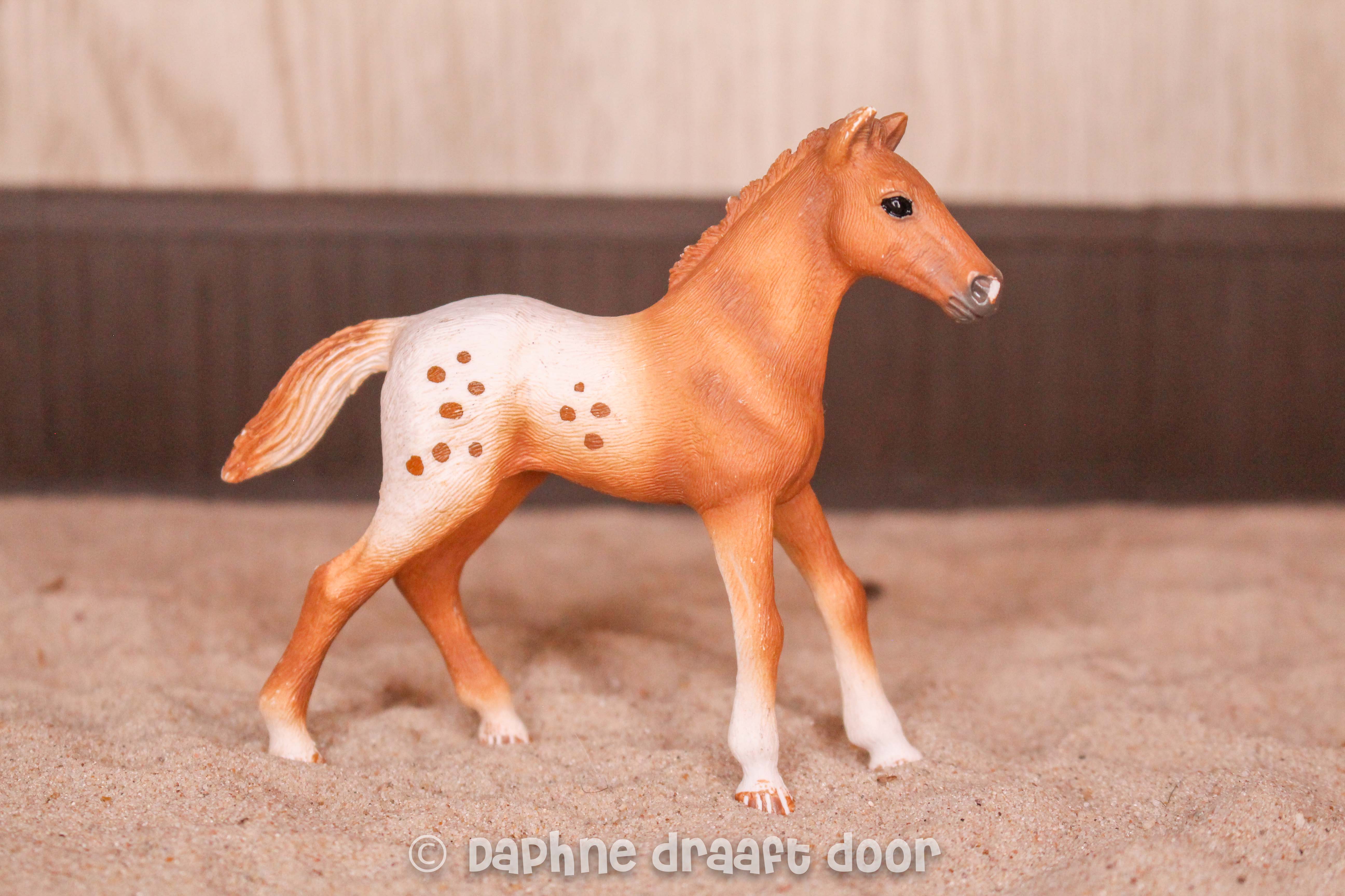 Schleich paard: Appaloosa veulen limited edition 42433