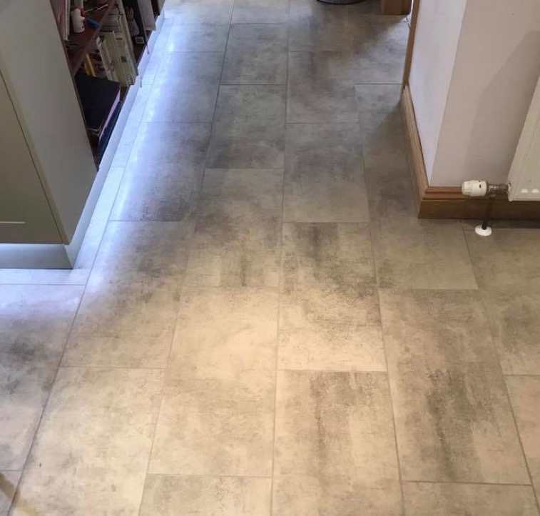 Floor tile services Dumfries and Galloway - this example shows one of our floor tiling jobs in a modern kitchen