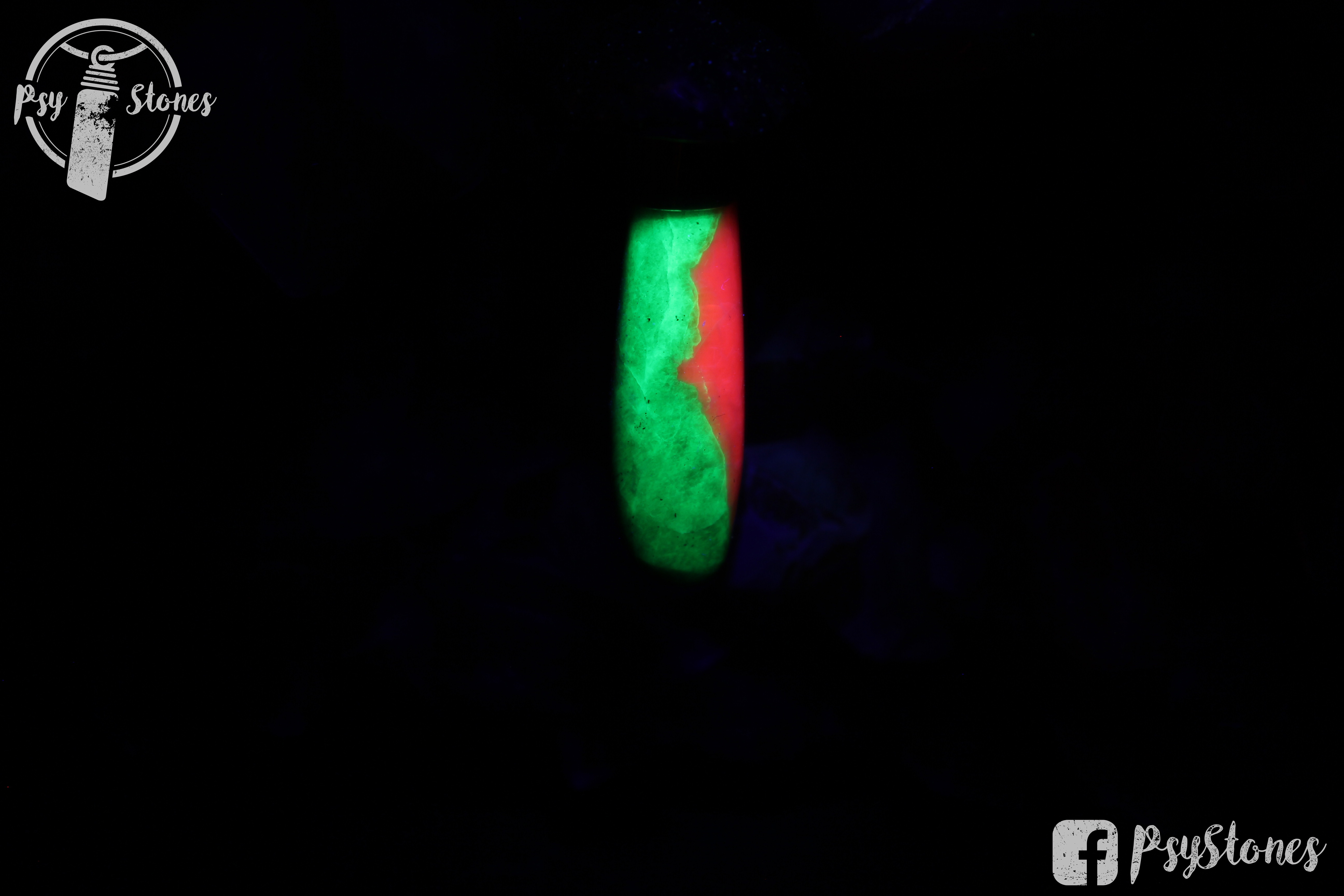 Fluorescent Mushroom with Willemite stem - WI002