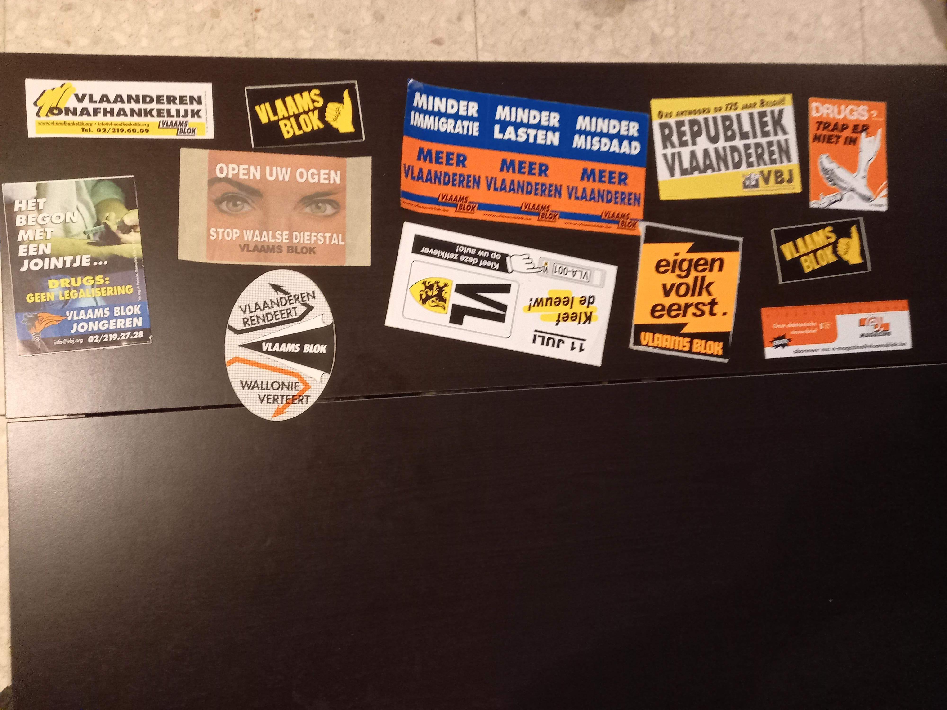 Stickers lot 43 Vlaams Blok
