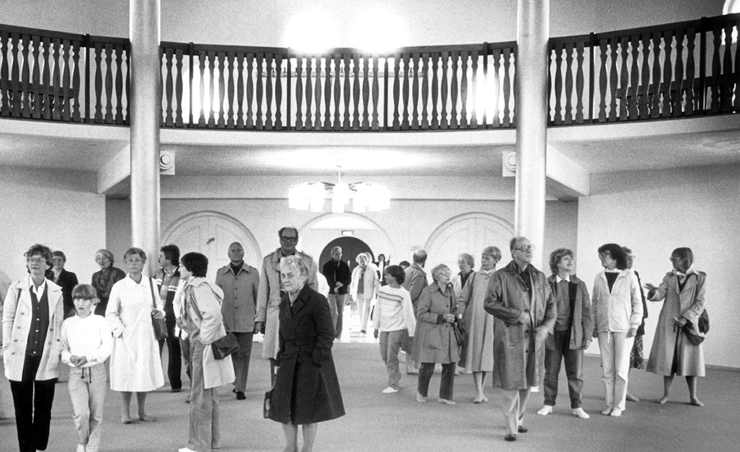 Besök i moskén, år 1984. Fotograf: Ernst Henriksson.