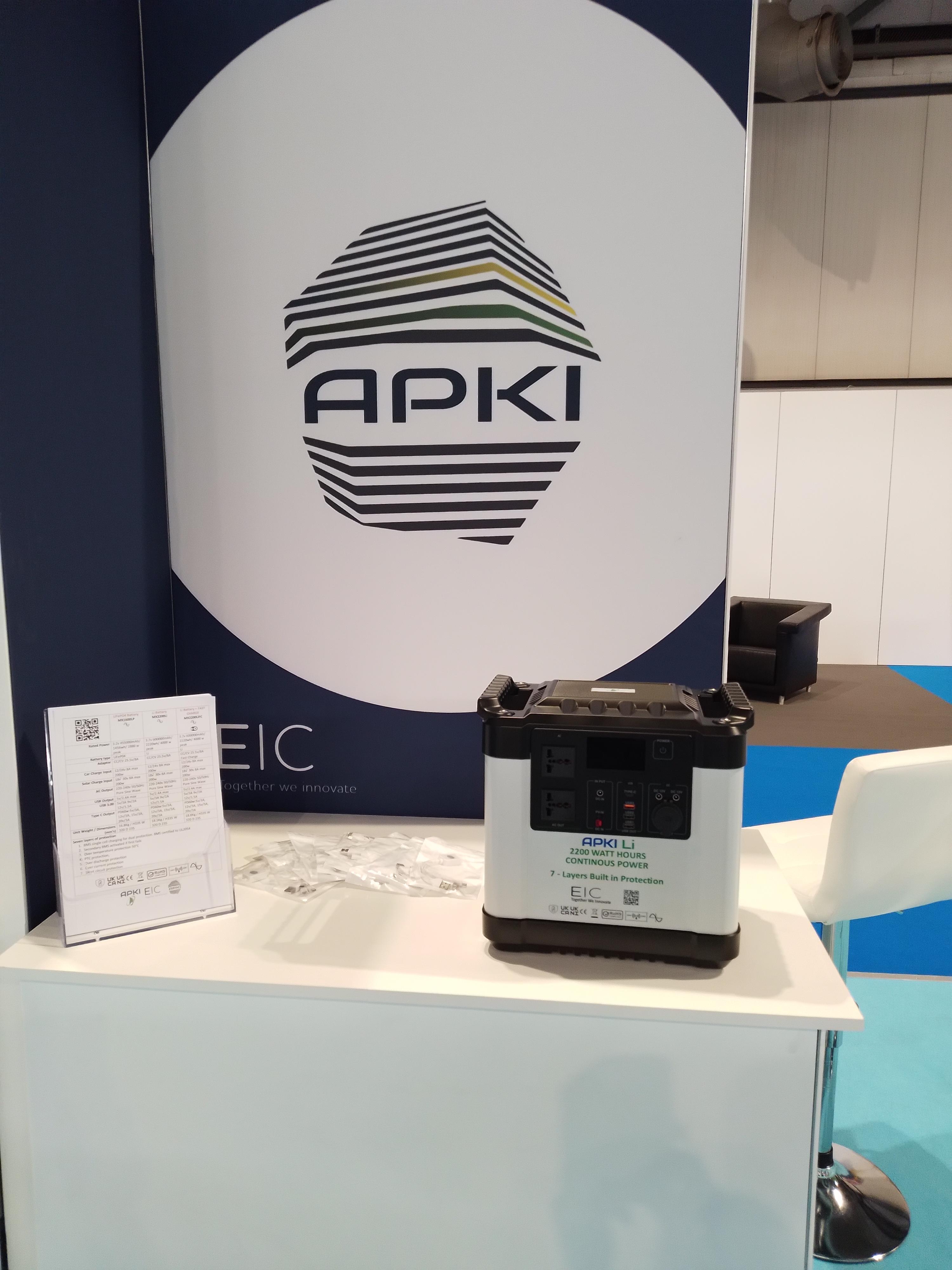 APK Industry Portable Battery On The Road Again