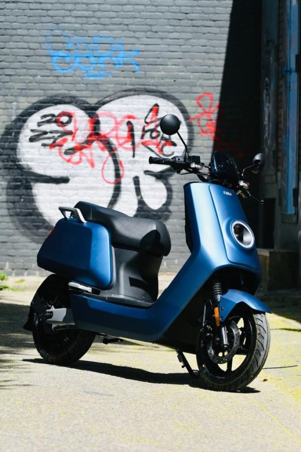 E SCOOTER NQIS 45 MAT BLAUW SE STD 2023