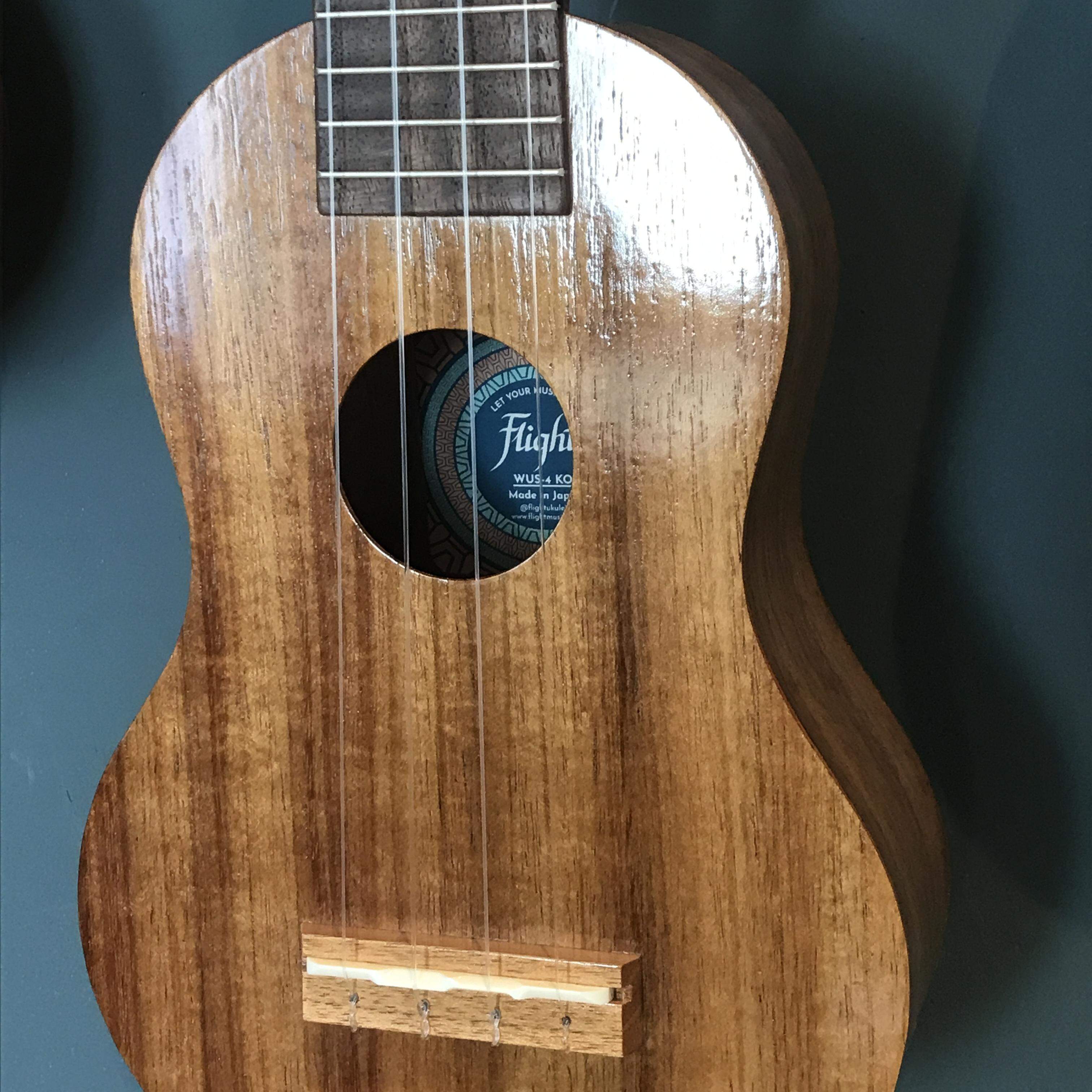 Flight WUS-4 ukulele