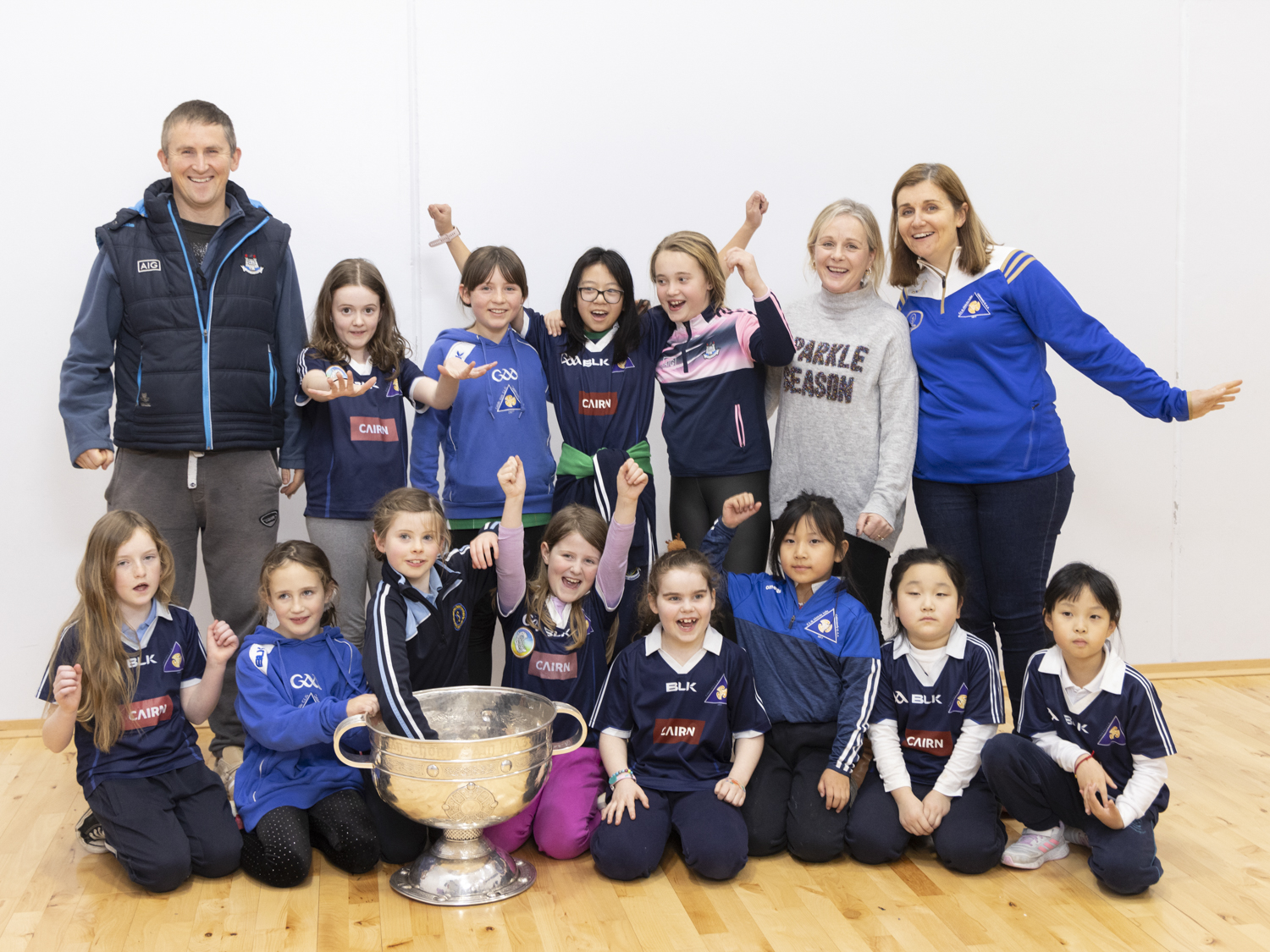 Great support from our wonderful Cabinteely Camogie team