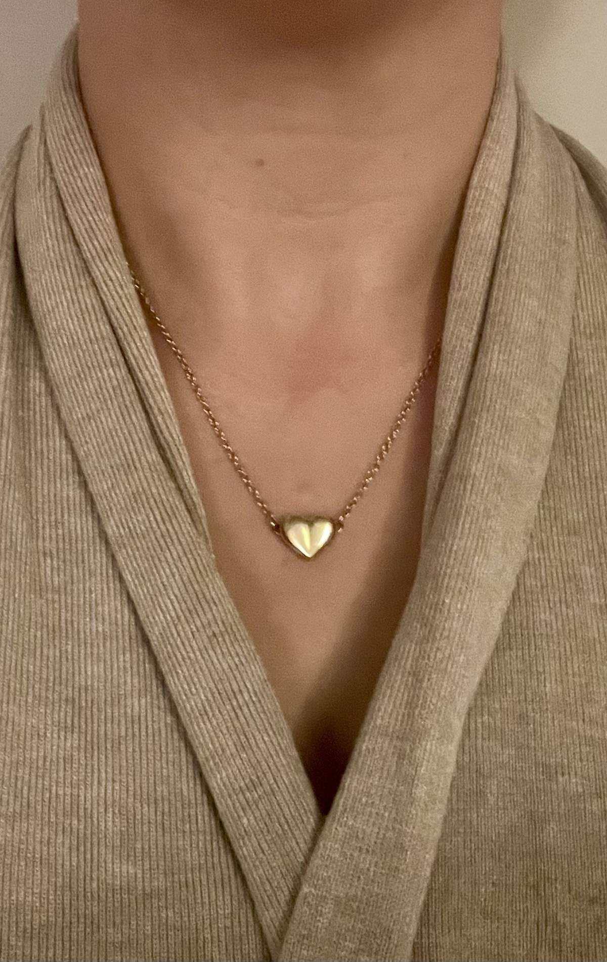 Heart pendant on chain