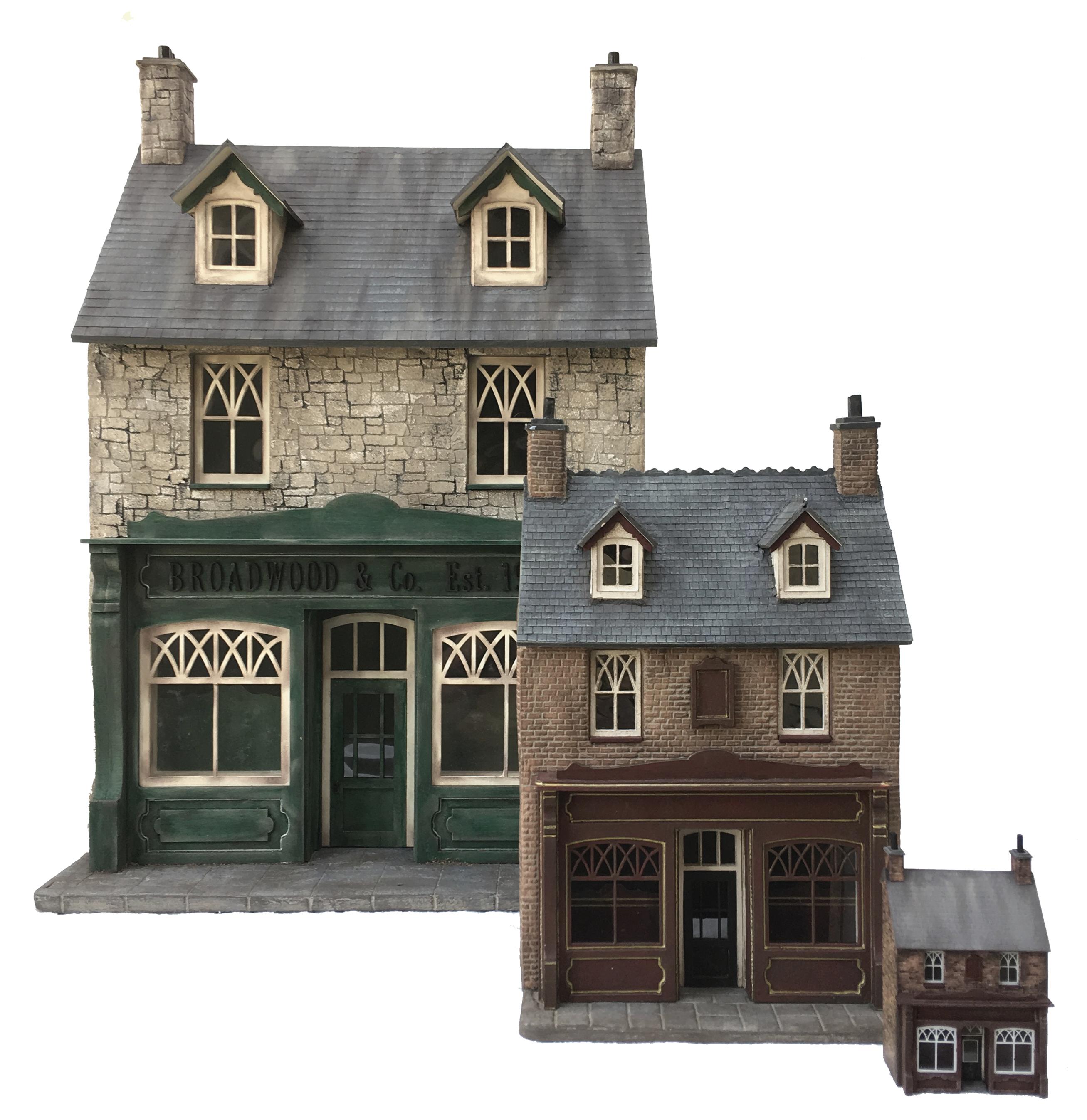 Dolls Houses & Accessories
