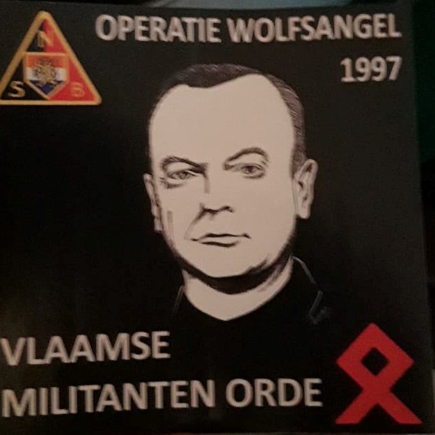 Sticker operatie Wolfsangel