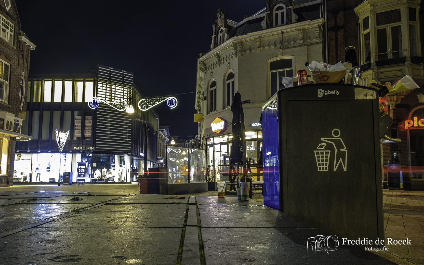 Horeca Lockdown lege uitgaansstraten in de binnenstad van Tilburg
