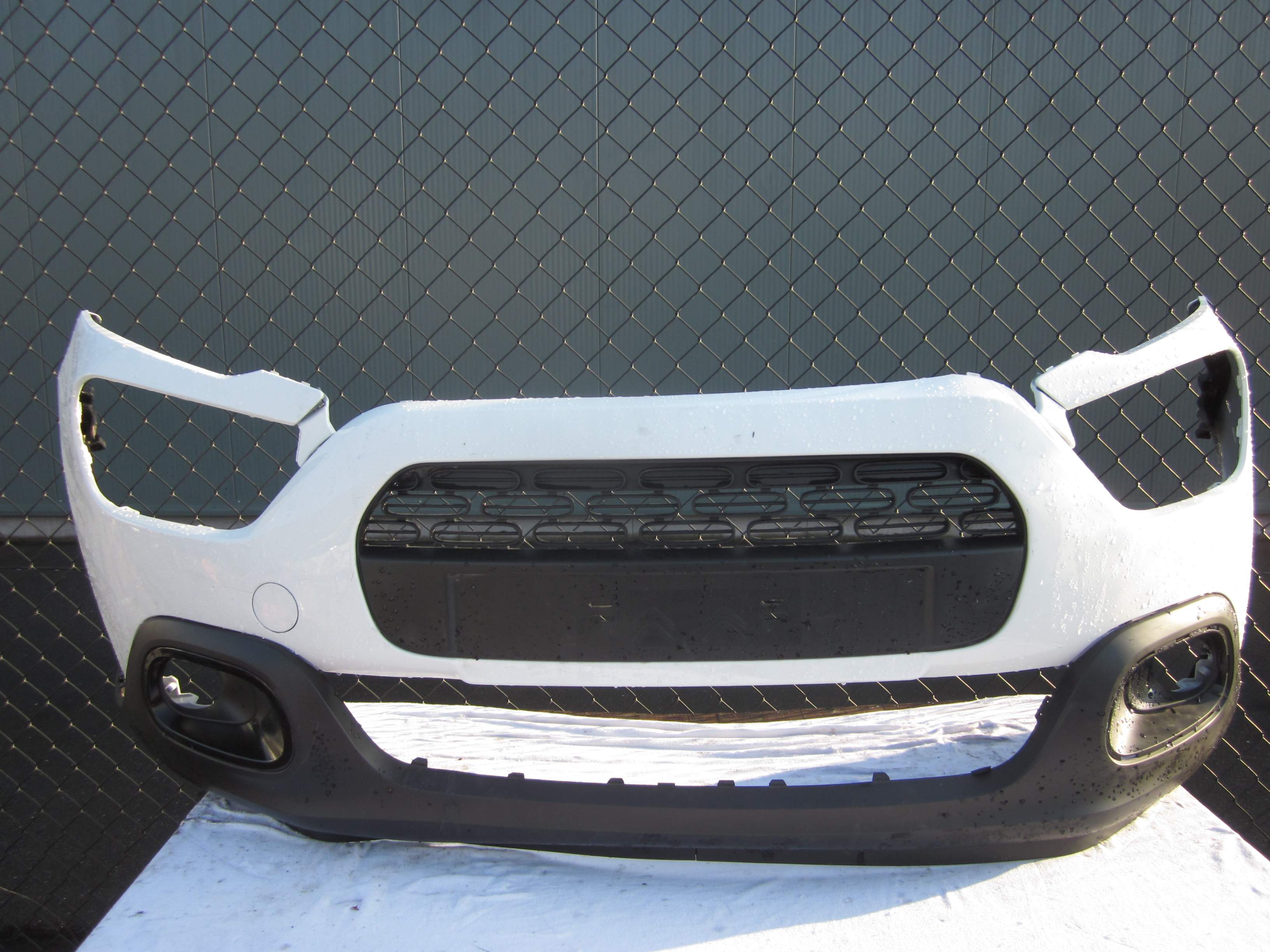 Citroen C4 voorbumper wit