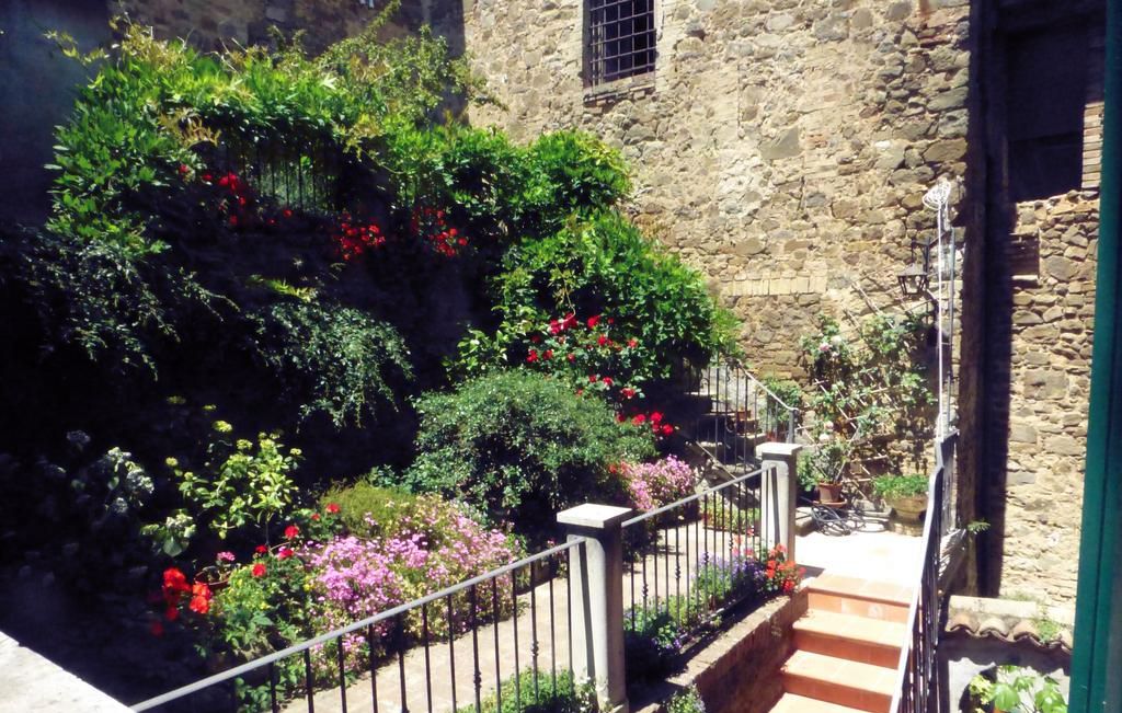 Cesira Guesthouse | Garden view