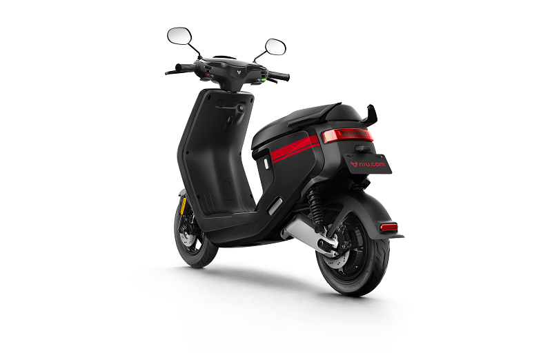 E SCOOTER MQI+ 45 ZWART EXT