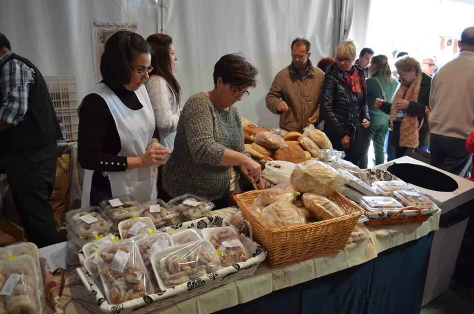 Fiesta del Mosto y la Chacina: Een culinair feest in het hart van Alta Axarquía