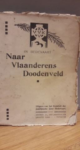 Naar Vlaanderens Doodenveld - 1924