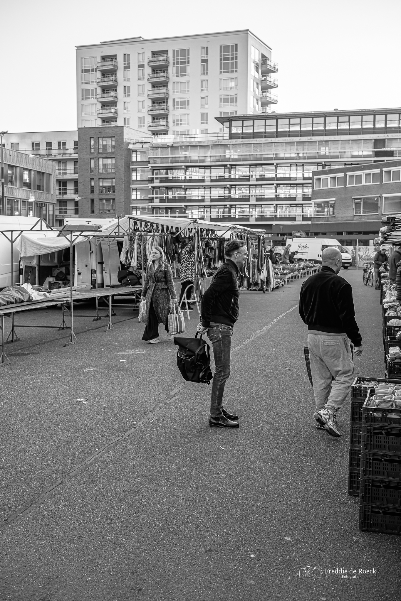 Sloopwerkzaamheden _  Wooncomplex Piusstaete  Koningsplein Tilburg  _  5 Okt 2024  _ -25jpg