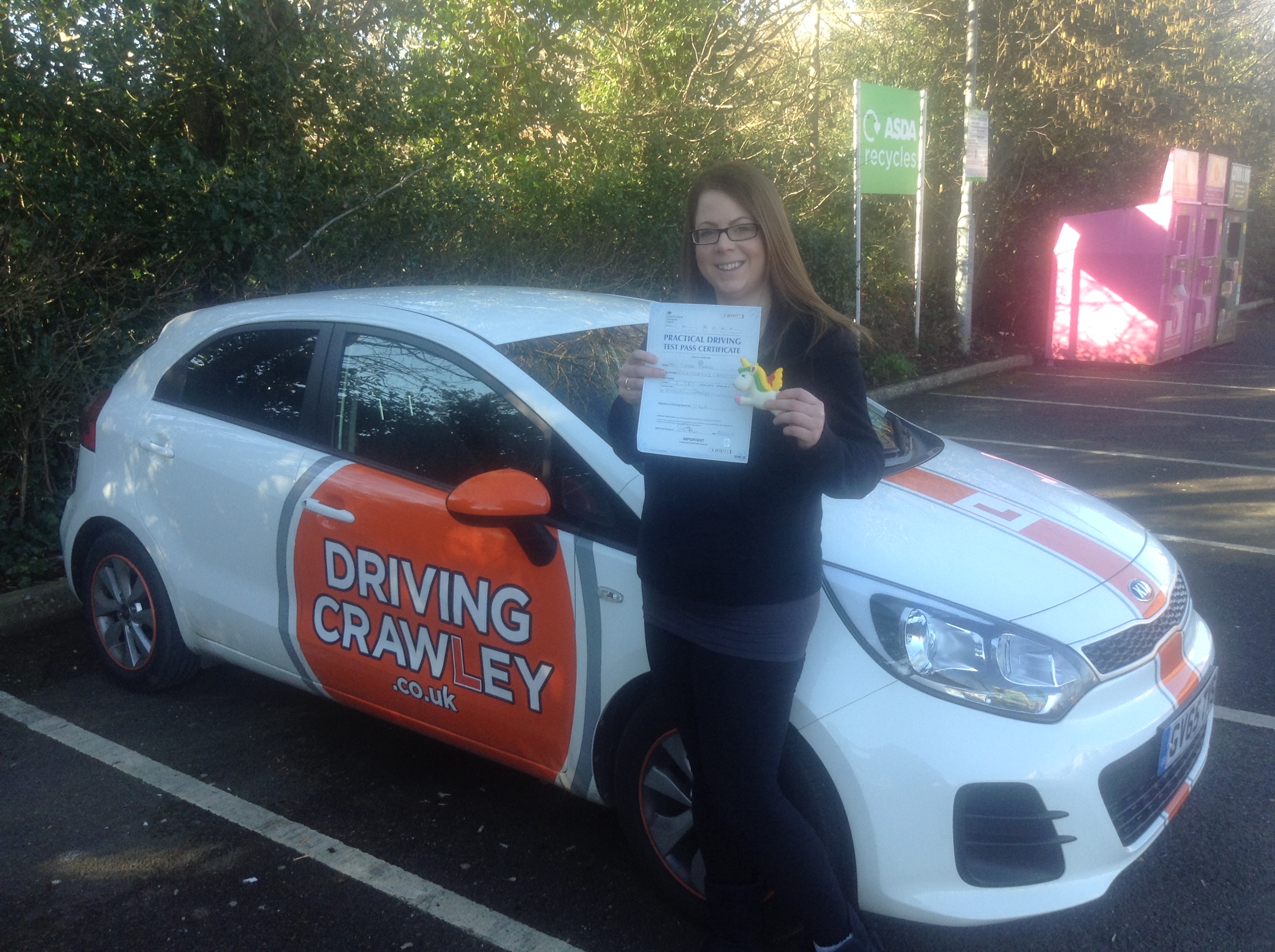 Driving Lessons Crawley Looking for a quality driving school?