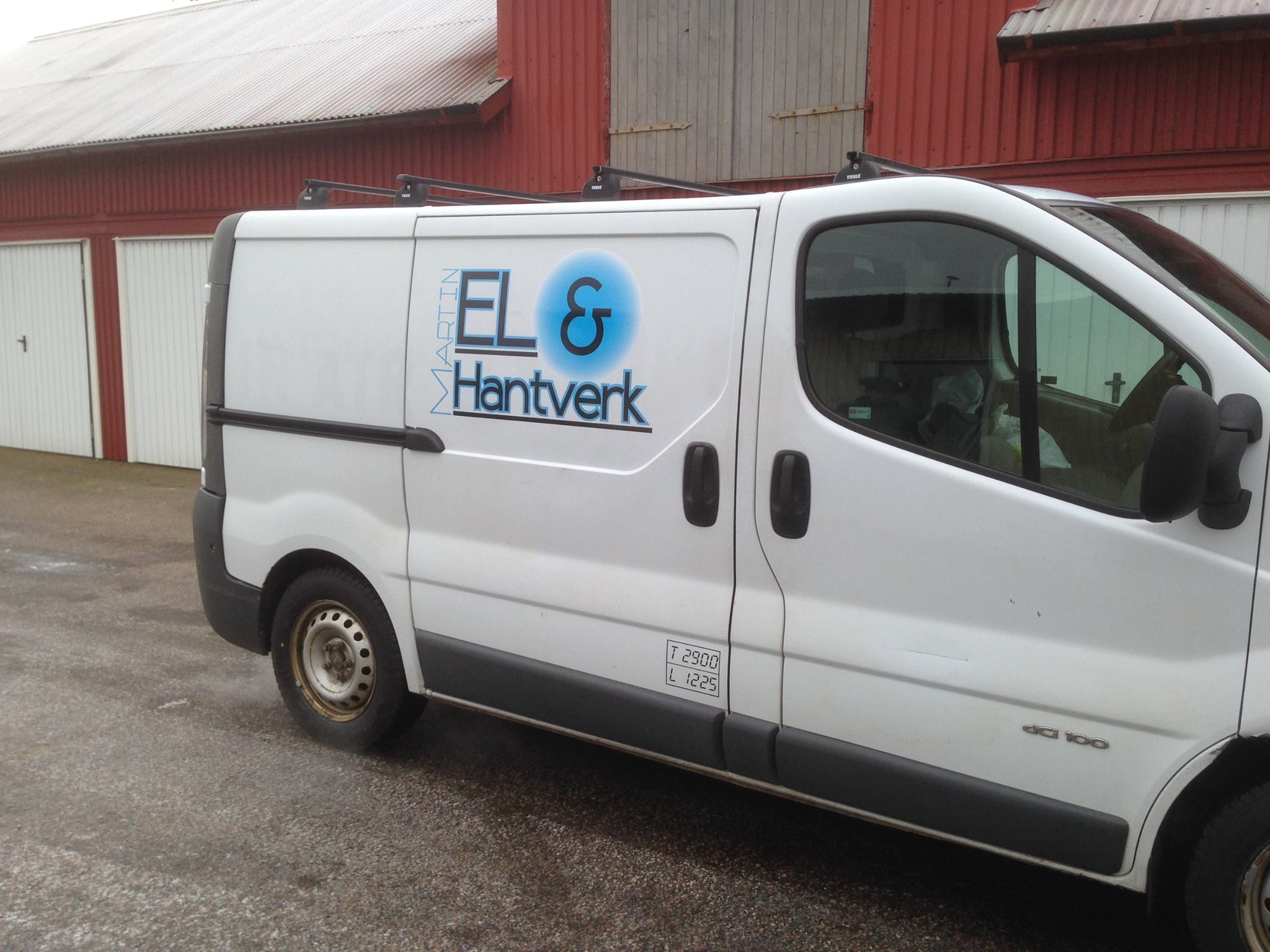 bildekor, bilstripning, bildekaler, bilfoliering, Varberg, XLNT