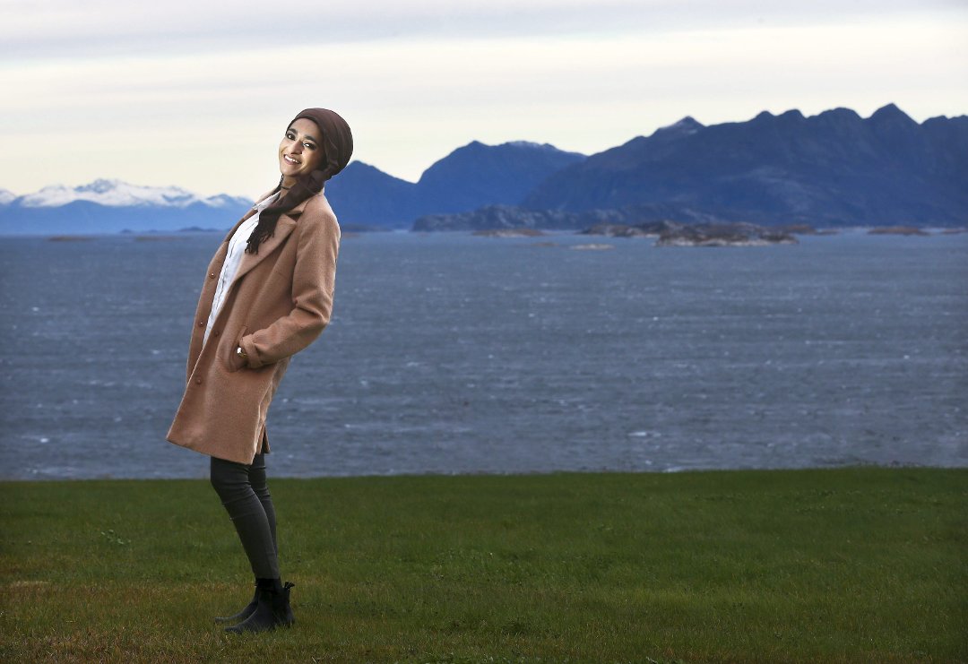 Tror Norge liker å bli litt krydret – Jeg får ofte skryt for hvor godt norsk jeg snakker, ler Annam Shafique (22). Hun har aldri har bodd noe annet sted enn i Bodø.
