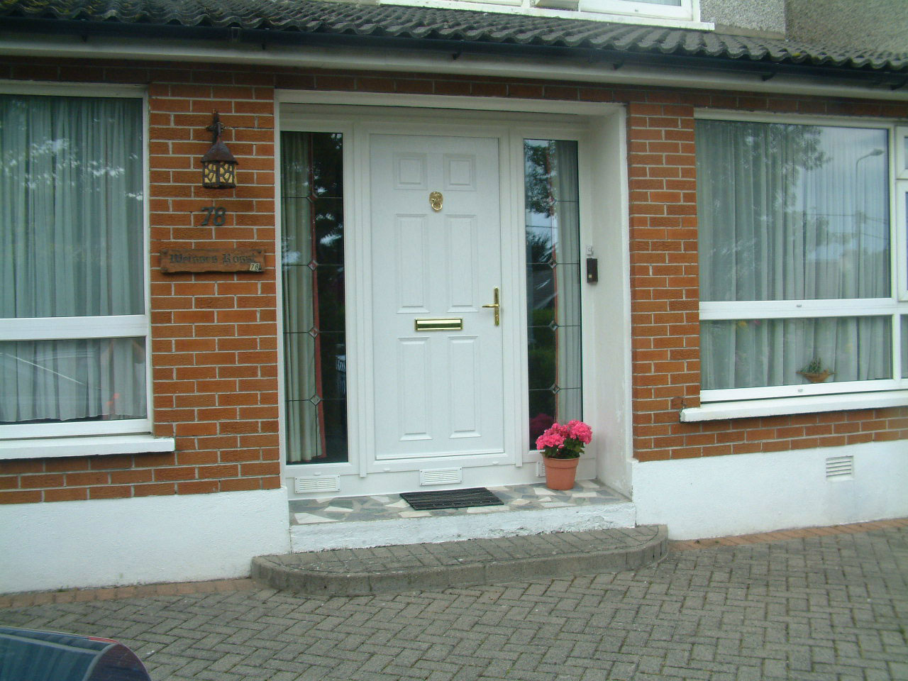 WHITE APEER APA1 COMPOSITE FRONT DOOR FITTED BY ASGARD WINDOWS IN DUBLIN 18.