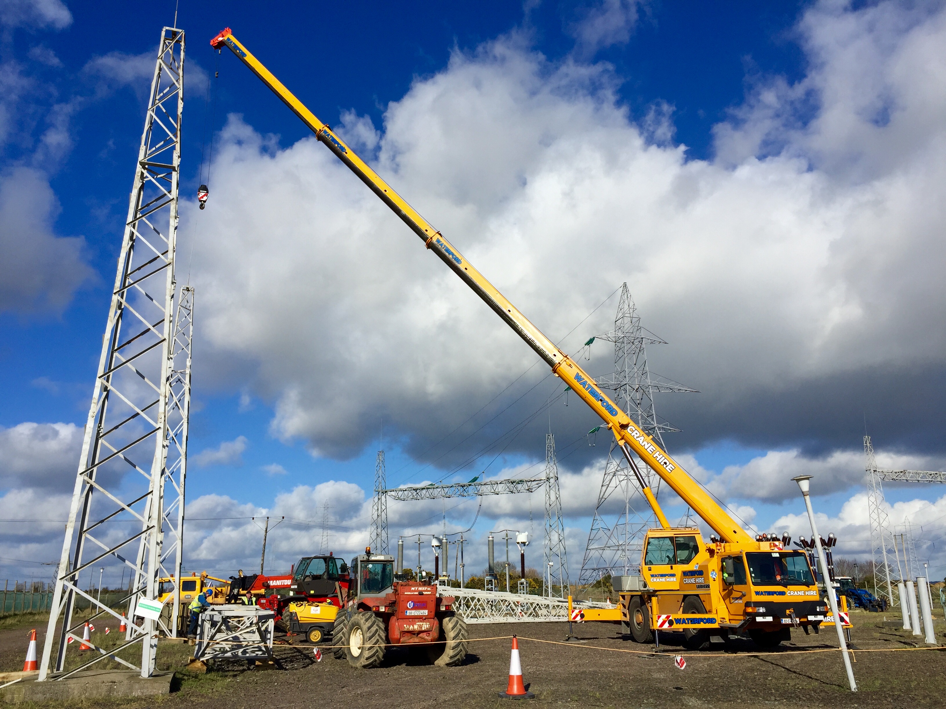 Retiring gantries under contract lift conditions at Great Island Power Station, Co. Wexford