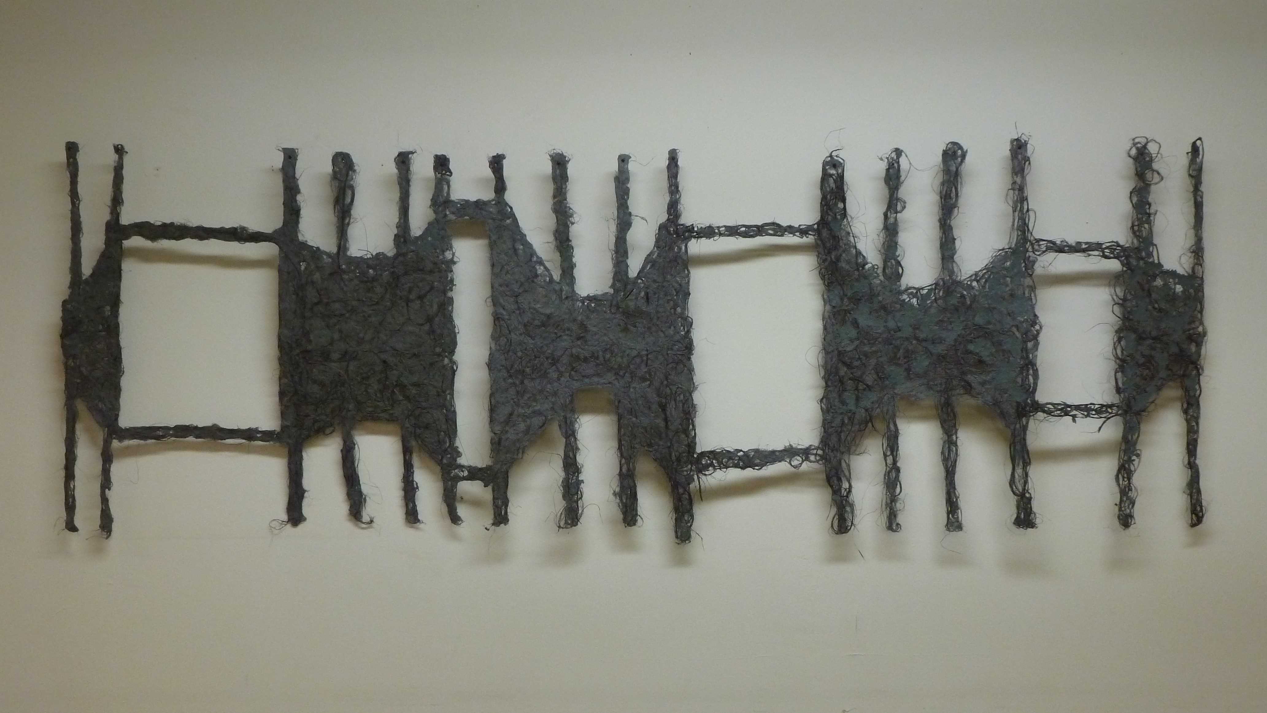 lisvezel, procionverf; 183x63 cm, papierkunst (2012)