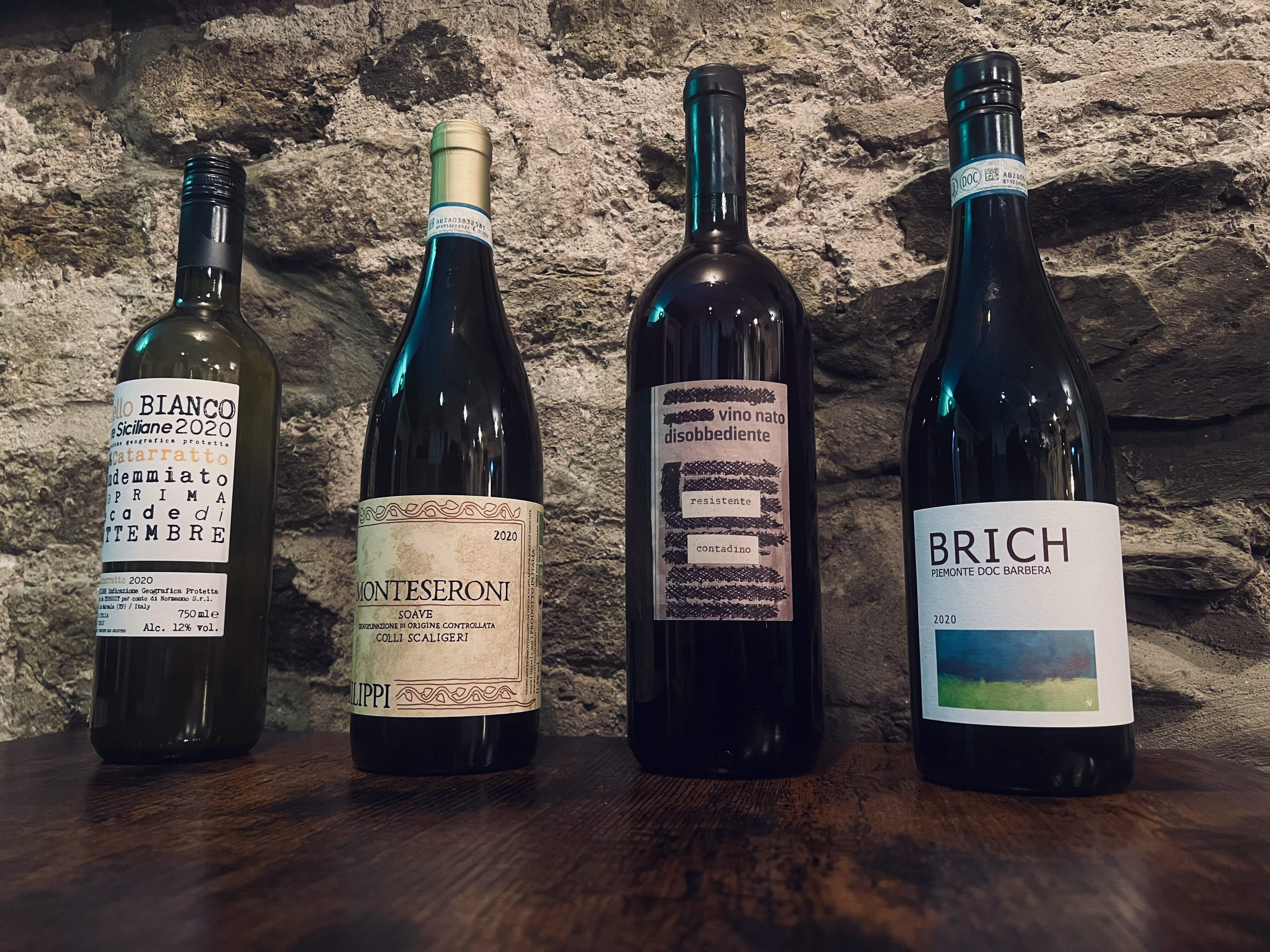 4 natural wines in 9 Castle Street !!