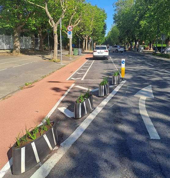 Planters on Griffith Avenue