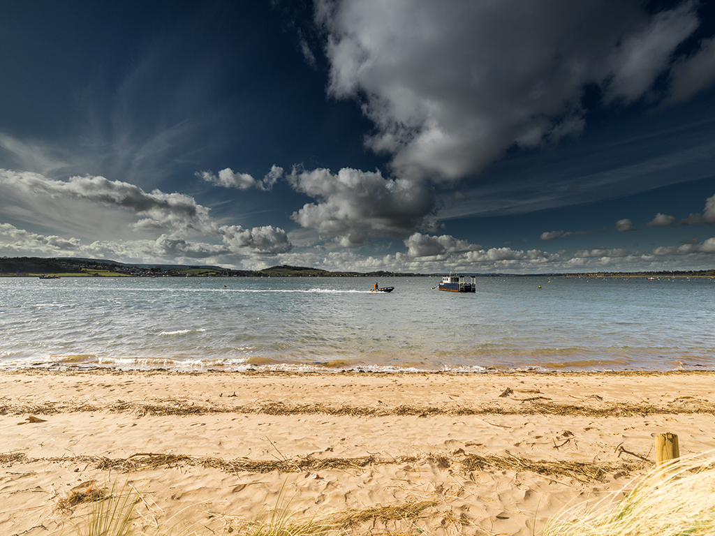 Storm clouds gather over the busy River Exe Estuary. Stock Image ID: 2275