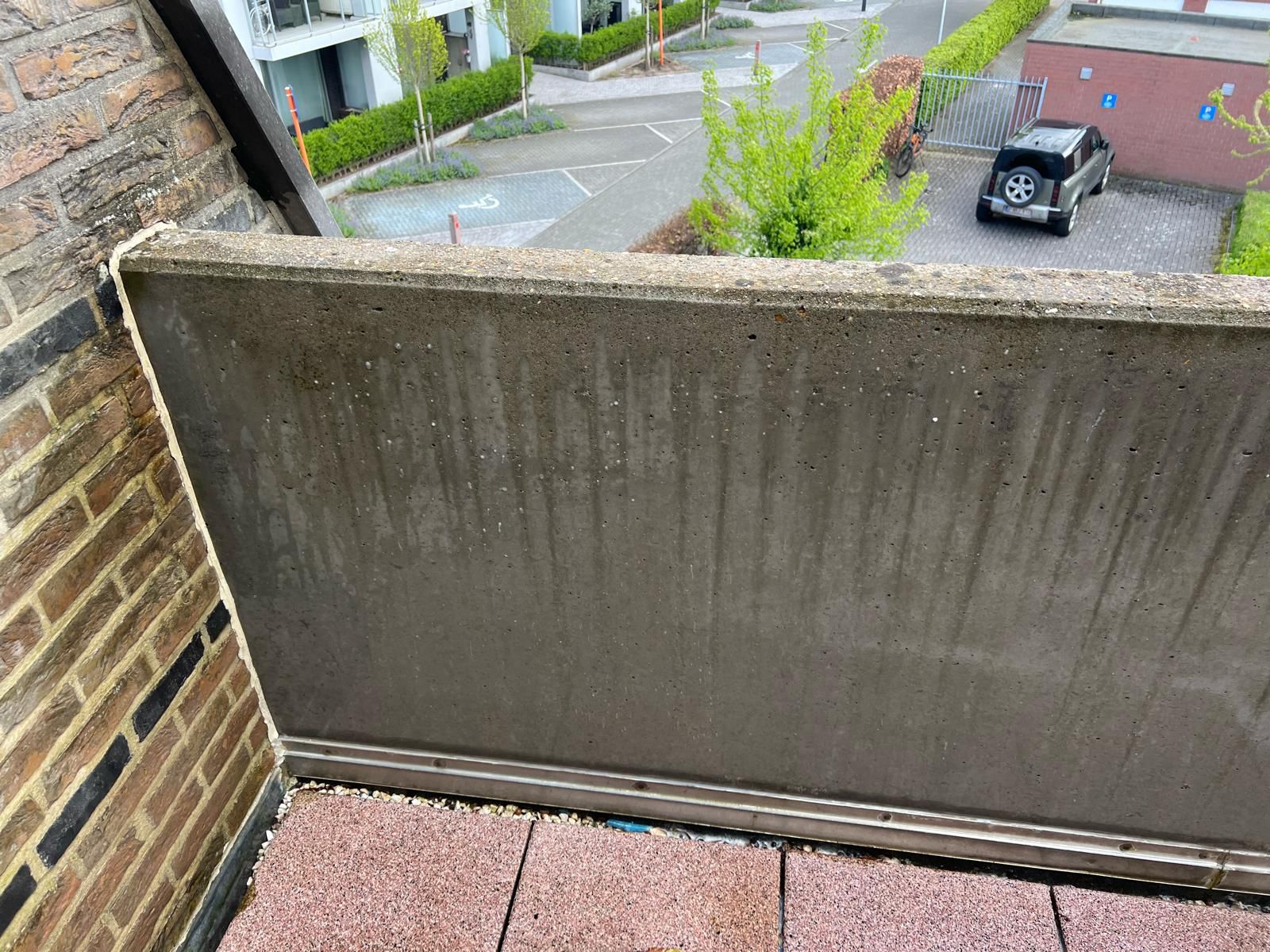Gevels, opritten en terrassen reinigen — realisatie 9