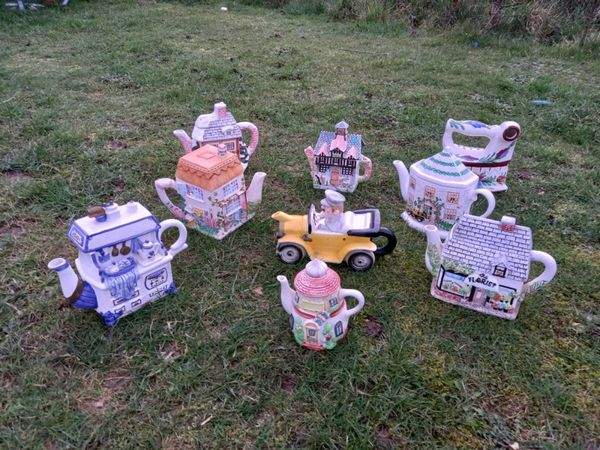 Vintage Decorative Teapots