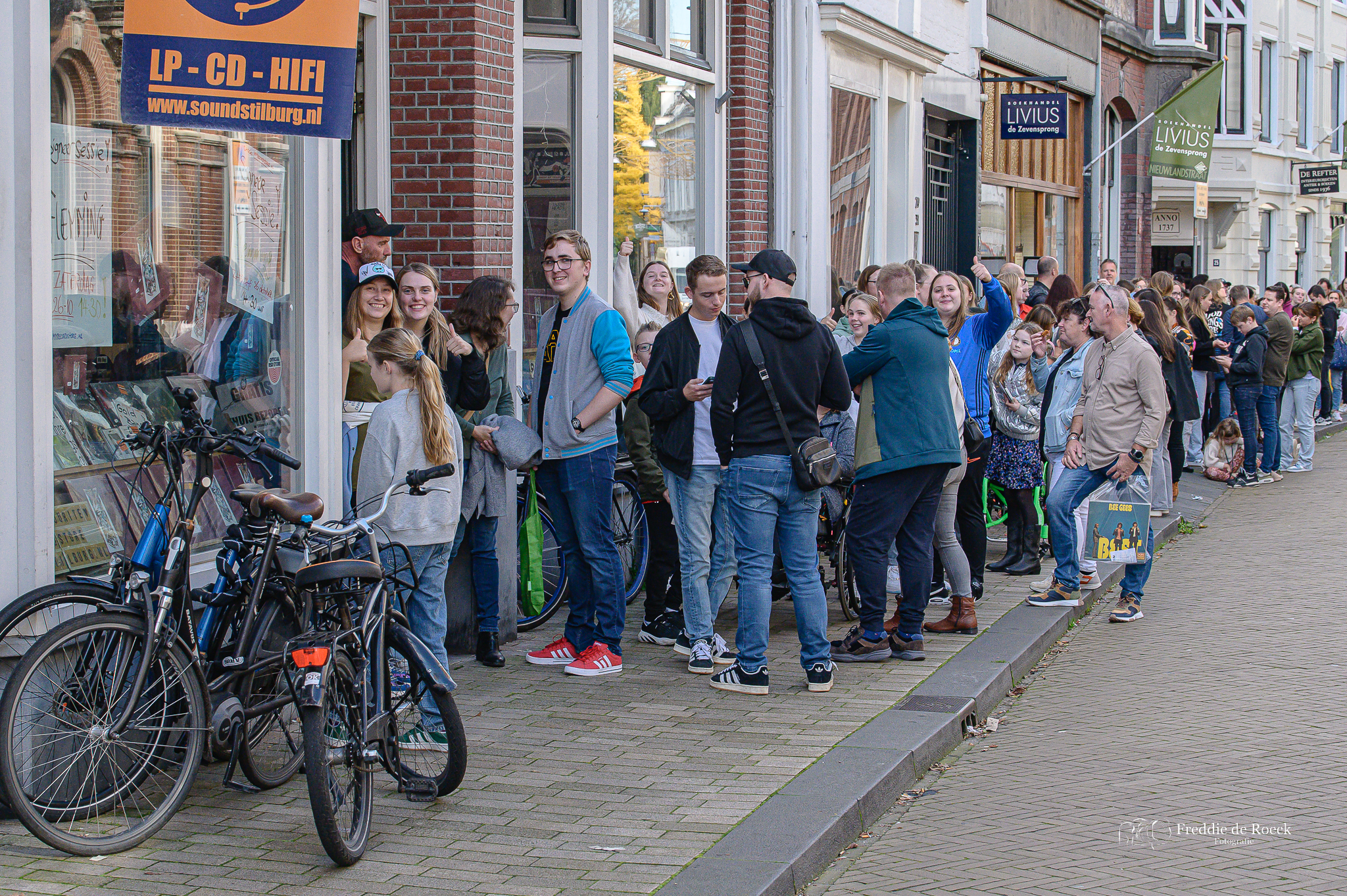 Flemming  _  Selfies  Signeersessie _ Sounds Tilburg  _  Foto _ Freddie de Roeck _ 26 okt 2024  -20jpg