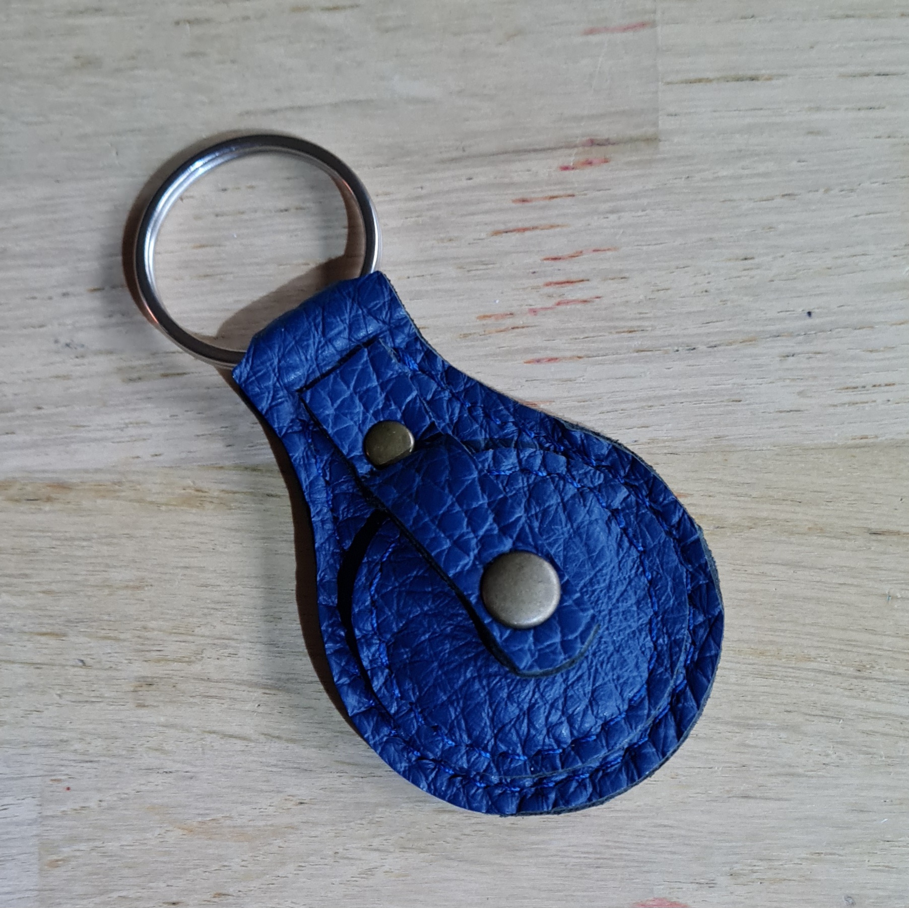 Keychain +pouch royal blue