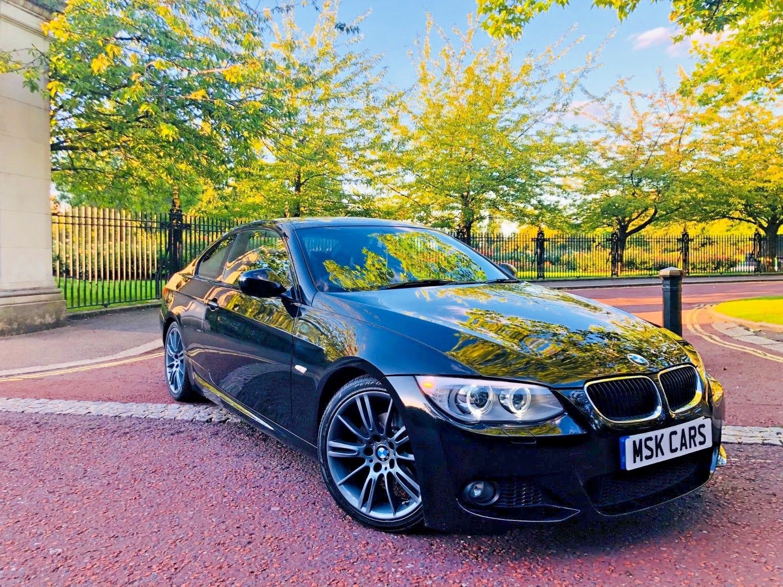 2011 BMW 320i M Sport Coupe Manual