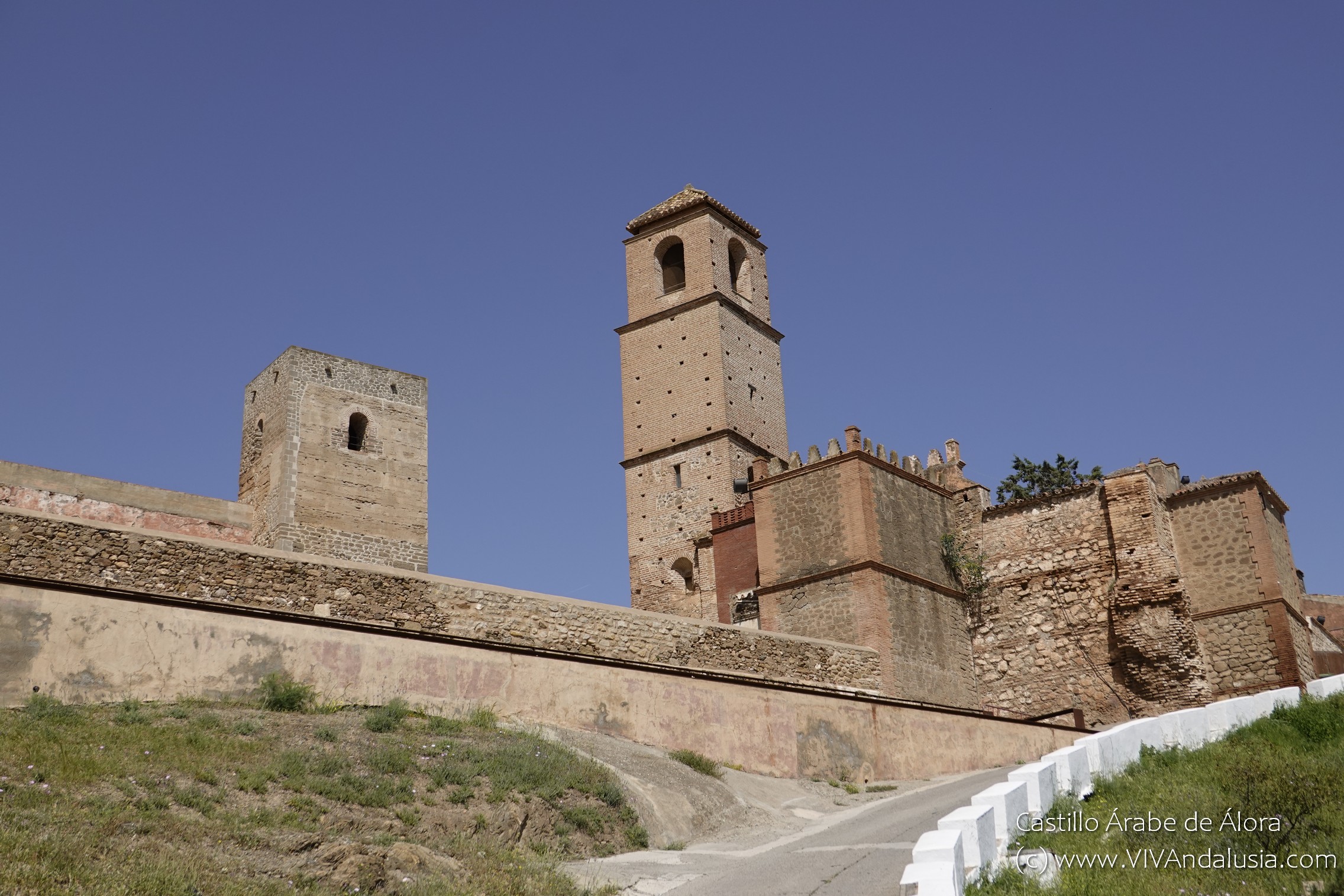 Castillo Árabe de Álora (Het Arabische Kasteel van Álora): Een Tijdloos Monument van Geschiedenis en Cultuur