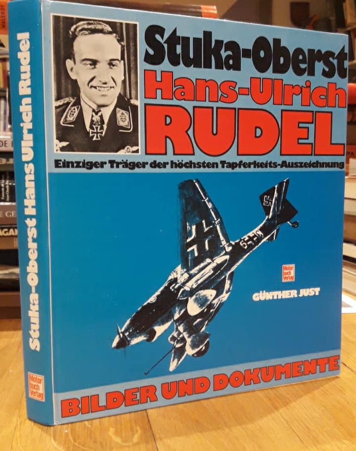 Ritterkreuz trager Stuka- Oberst Hans - Ulrich Rudel / fotoboek 1983 - 280 blz