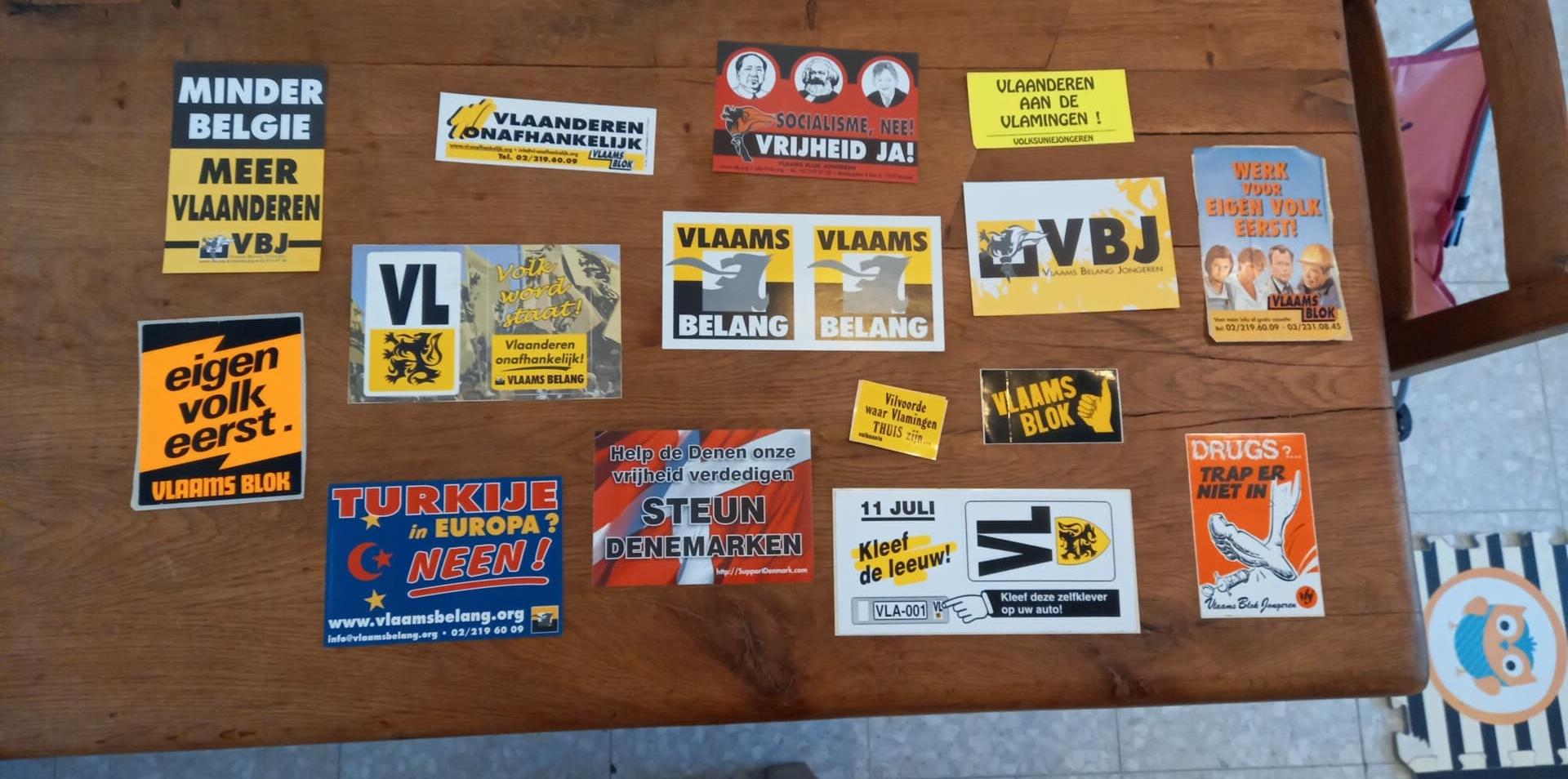 Stickers lot 51 Vlaams Blok-Vlaams Belang 15 stickers