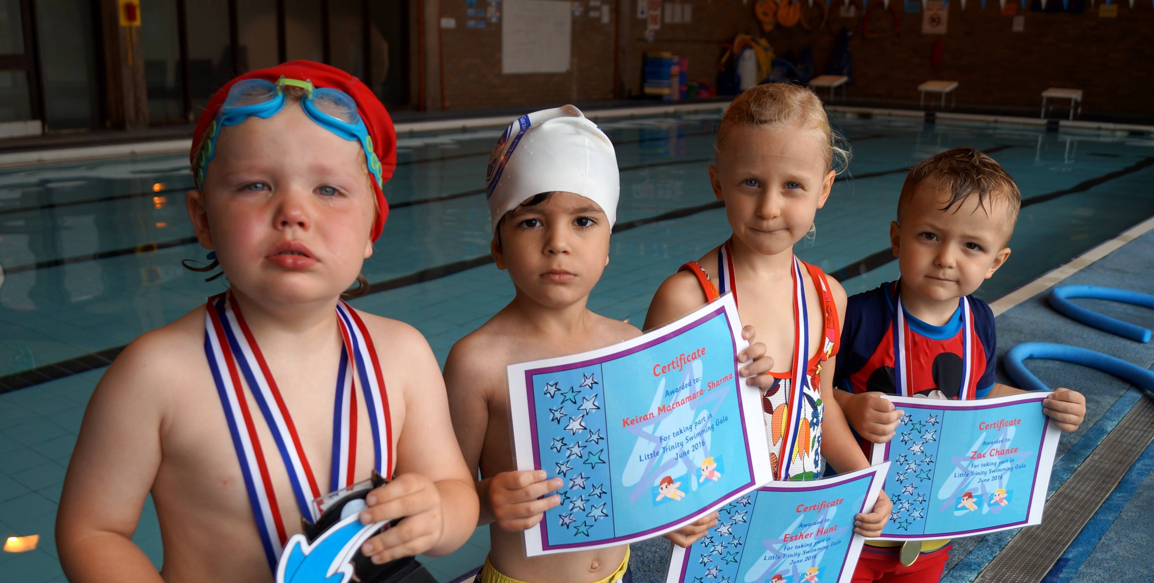 Nursery Children Enjoy First Swimming Gala