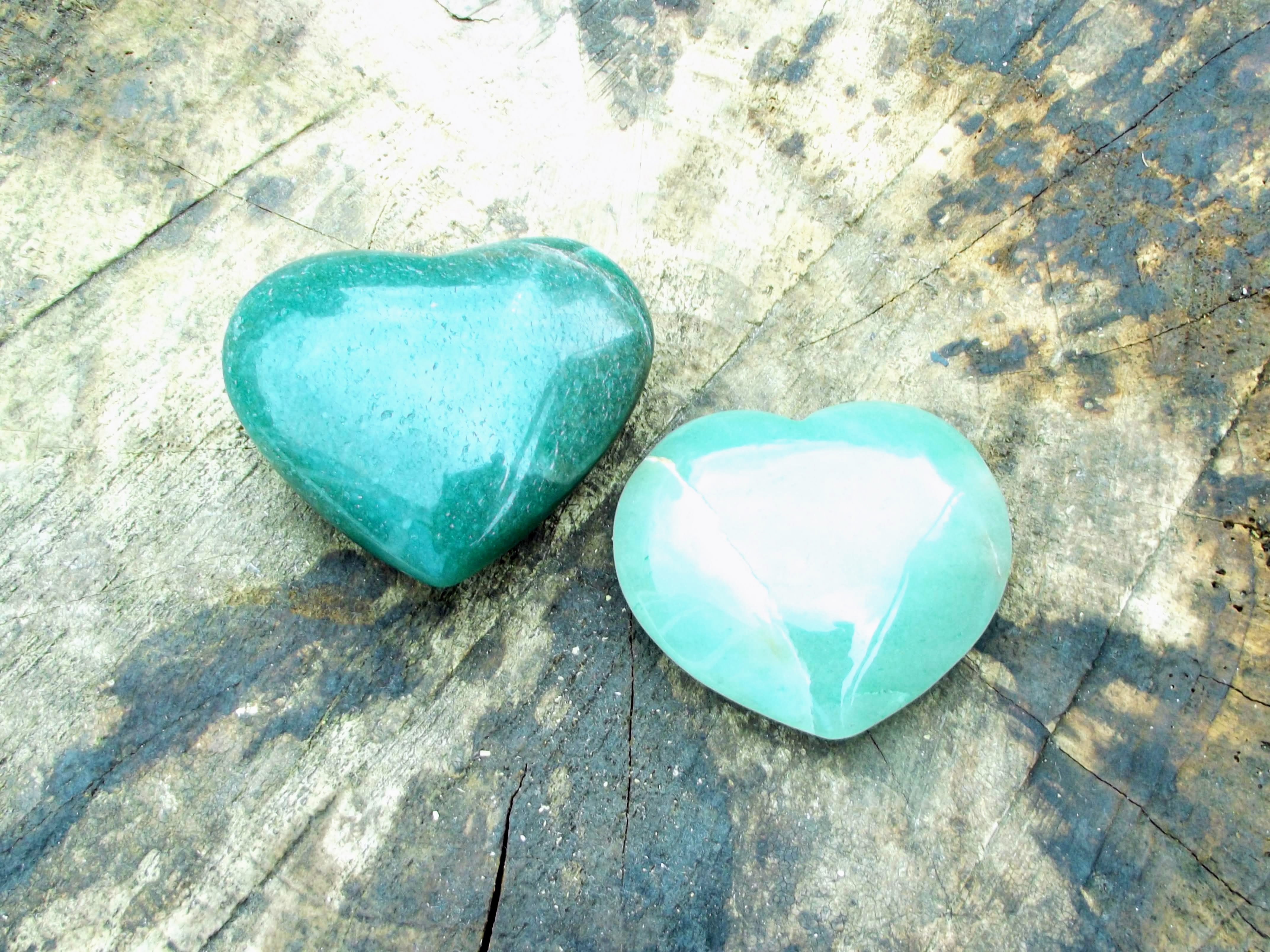 Green quartz Heart