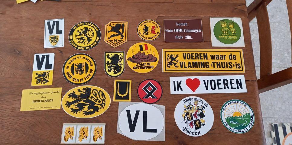 Stickers lot 56 - Voeren, Vlaamse Leeuw, VL 20 stickers