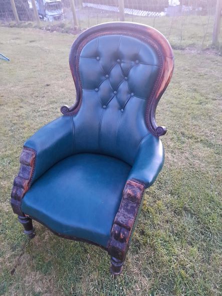 Victorian Spoonback Chair
