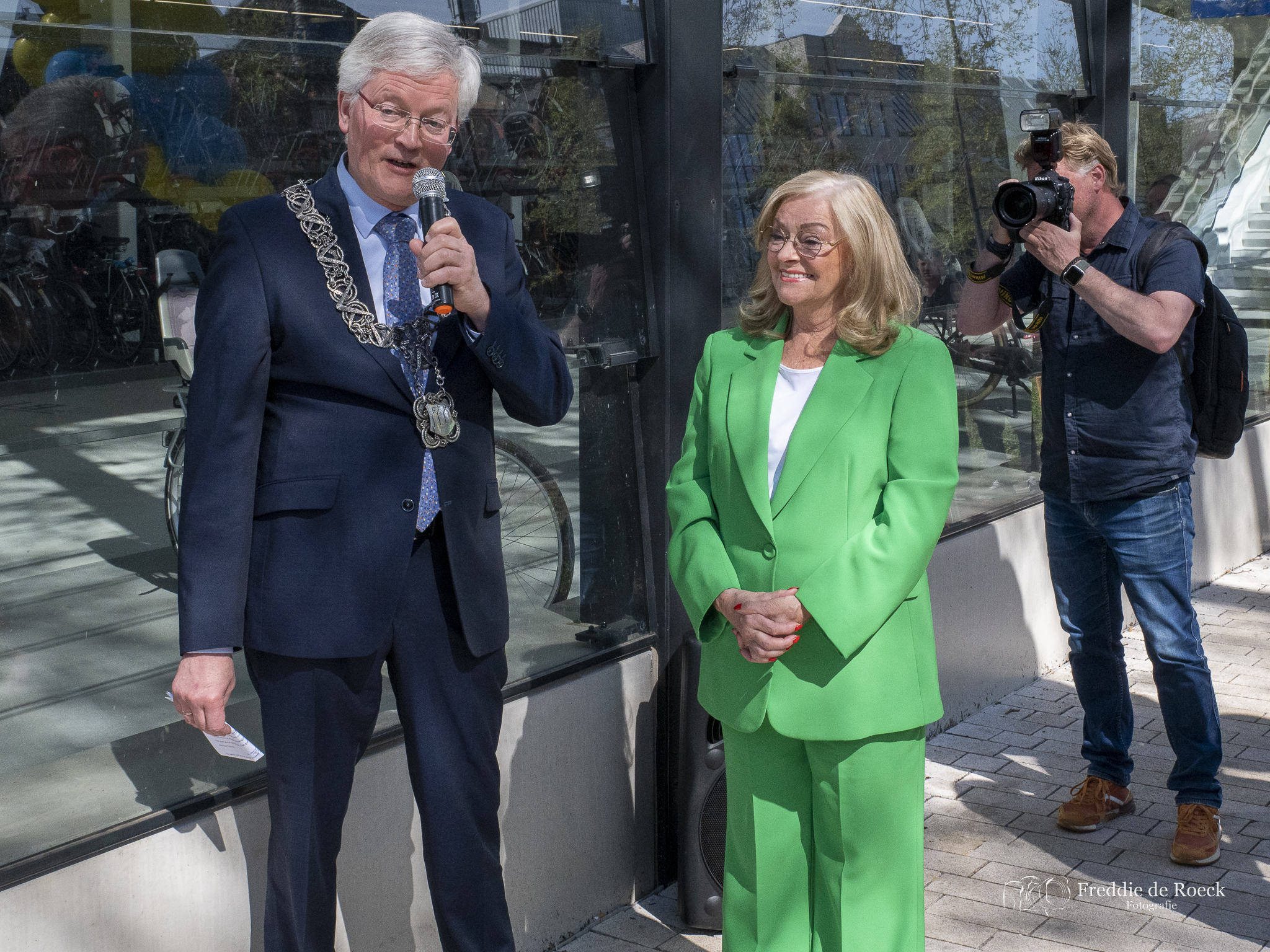 Corry Konings kreeg Tilburgse Tegel Walk of Fame