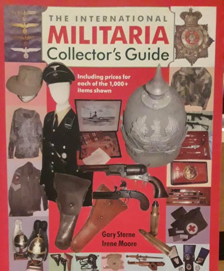 The international Militaria collector's Guide / fotocatalogus 125 blz